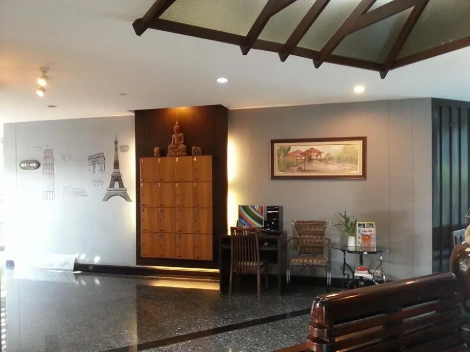 Baan Suksiri Hotel