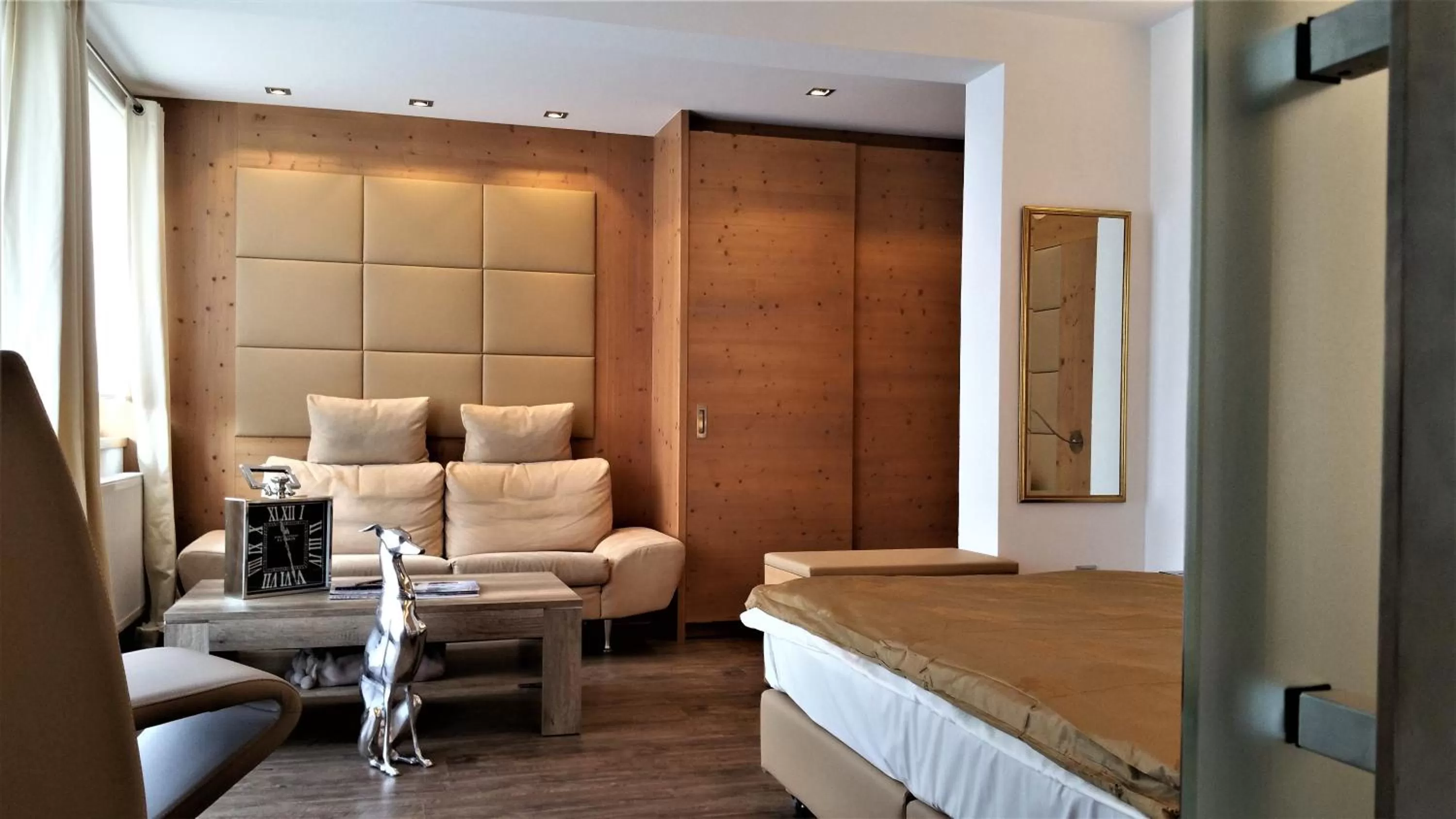 Decorative detail, Bed in Hotel Vergeiner