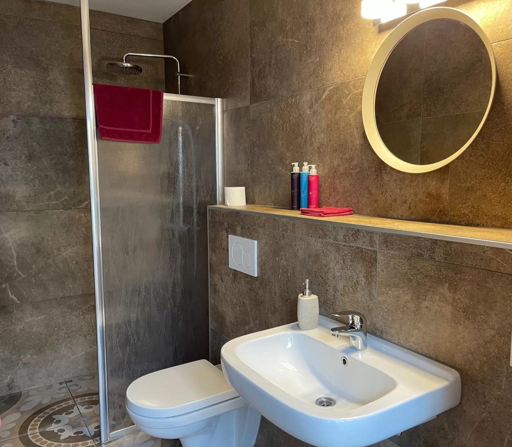 Bathroom in Villa BlauwHemel Diever