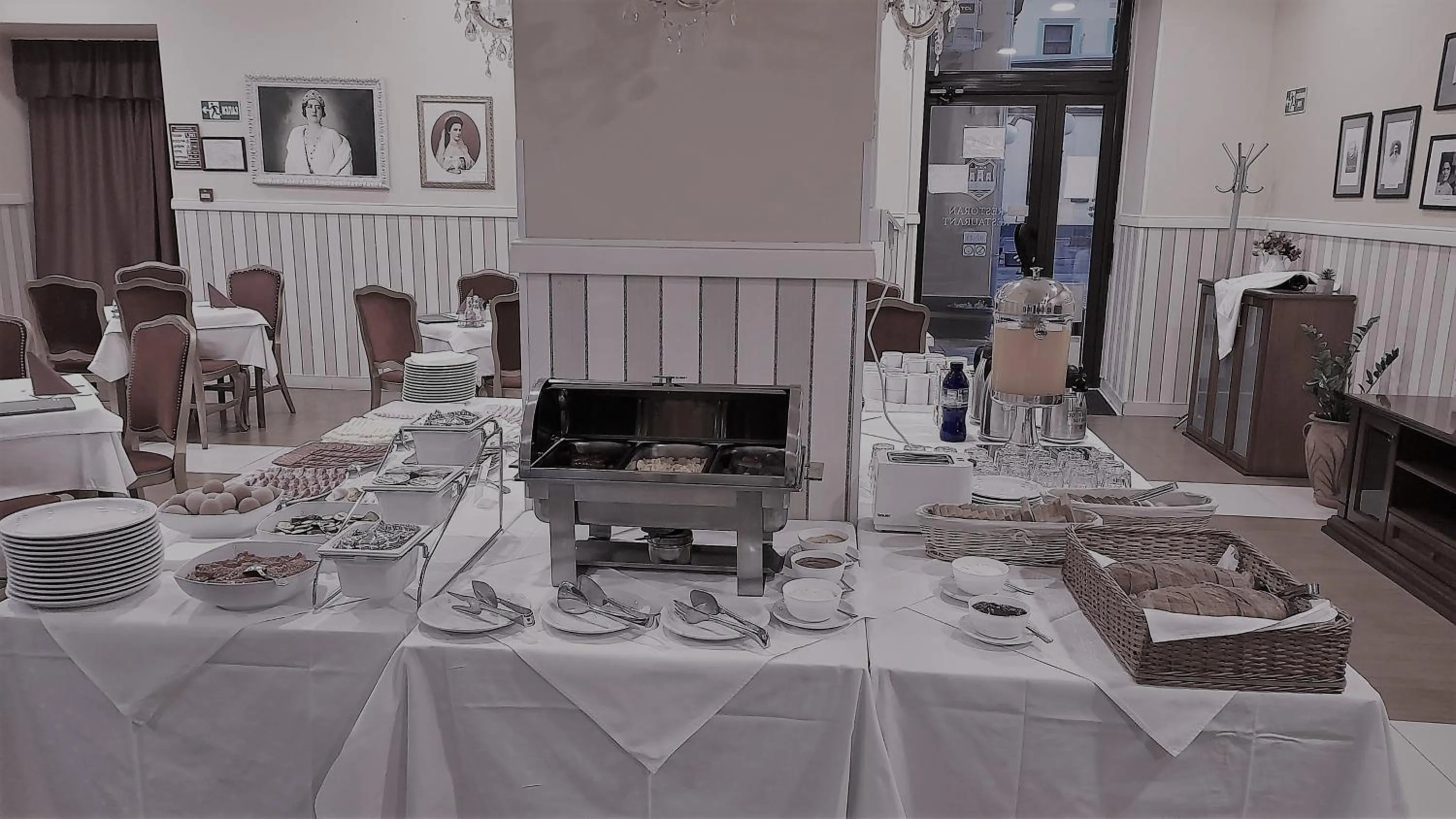 Restaurant/places to eat in Hotel Vojvodina