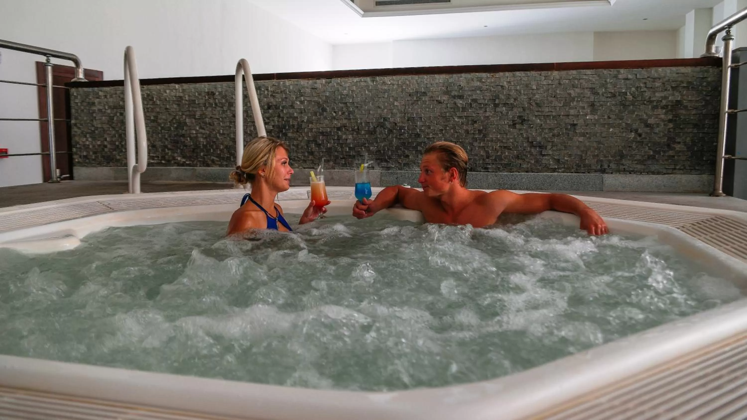 Massage in Cleopatra Luxury Beach Resort Makadi Bay - Adults only