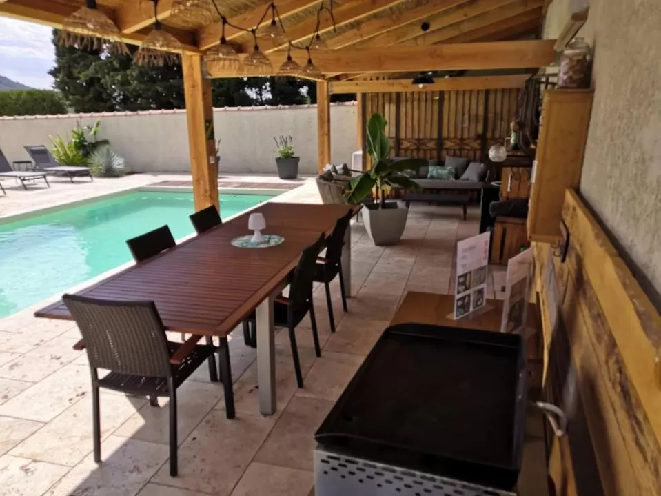 Swimming Pool in Le Mas Andoli