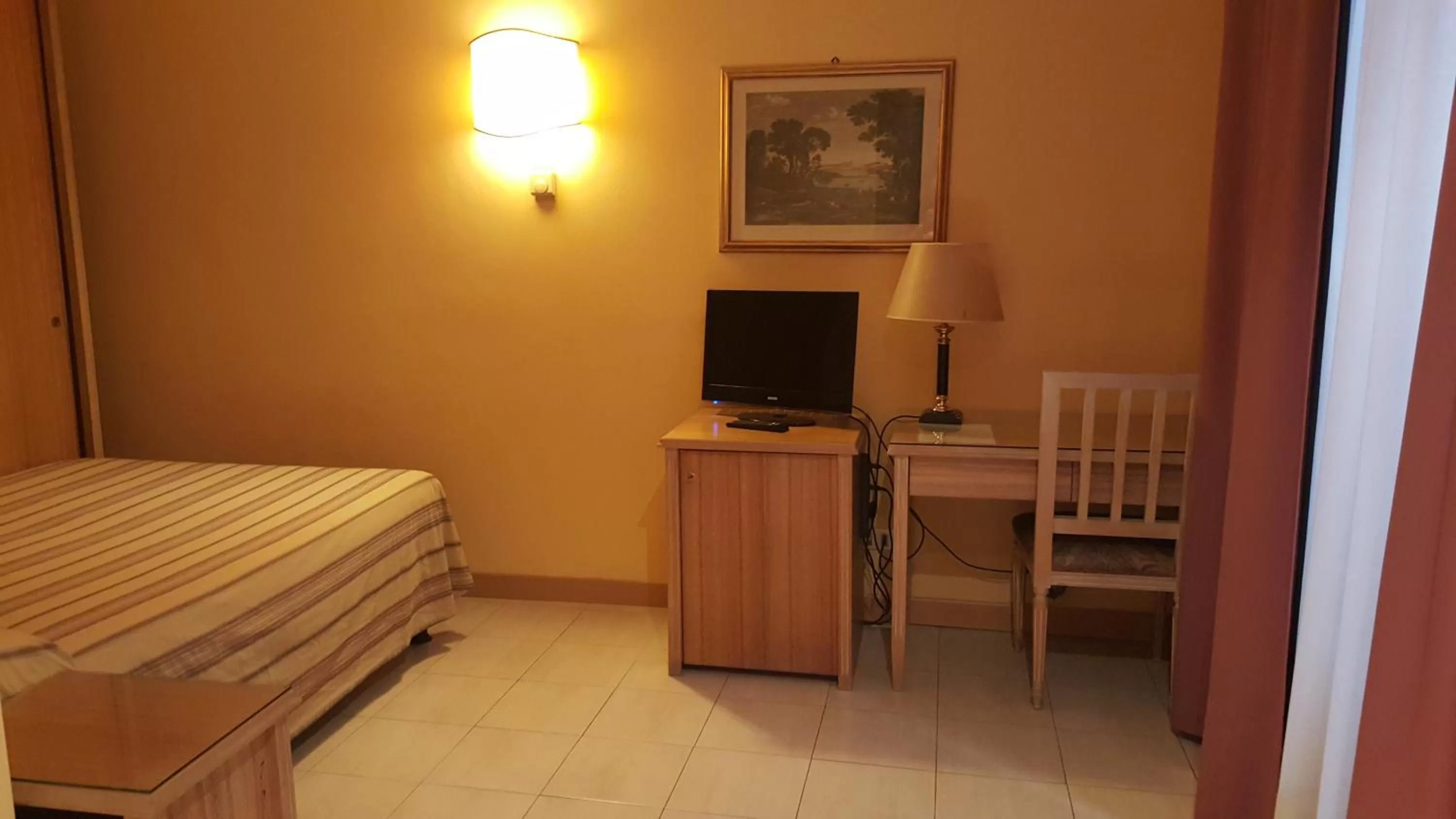 Bedroom, Bed in Hotel Ascot