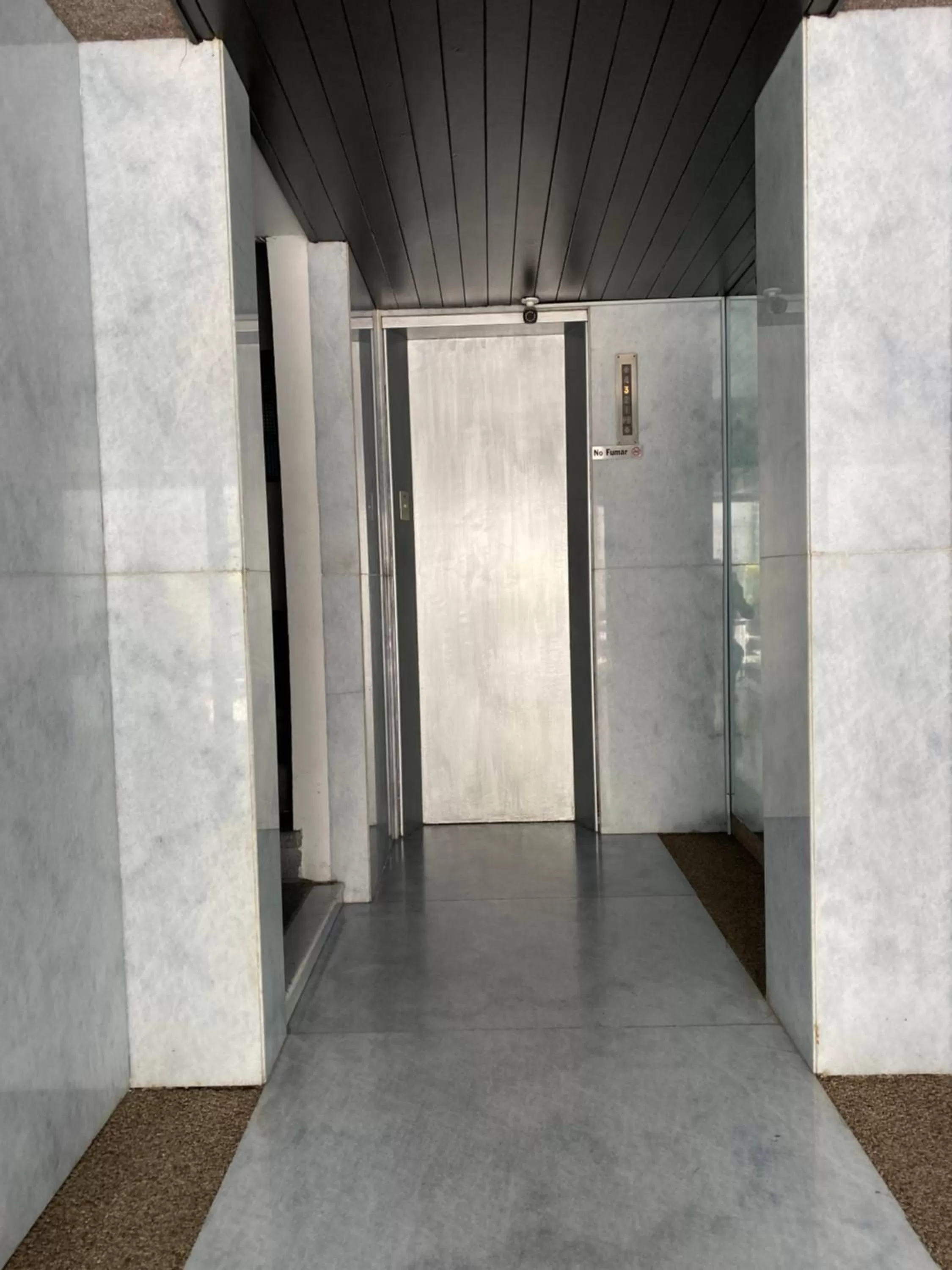 Facade/entrance in Grupo Kings Suites -Monte Chimborazo 537