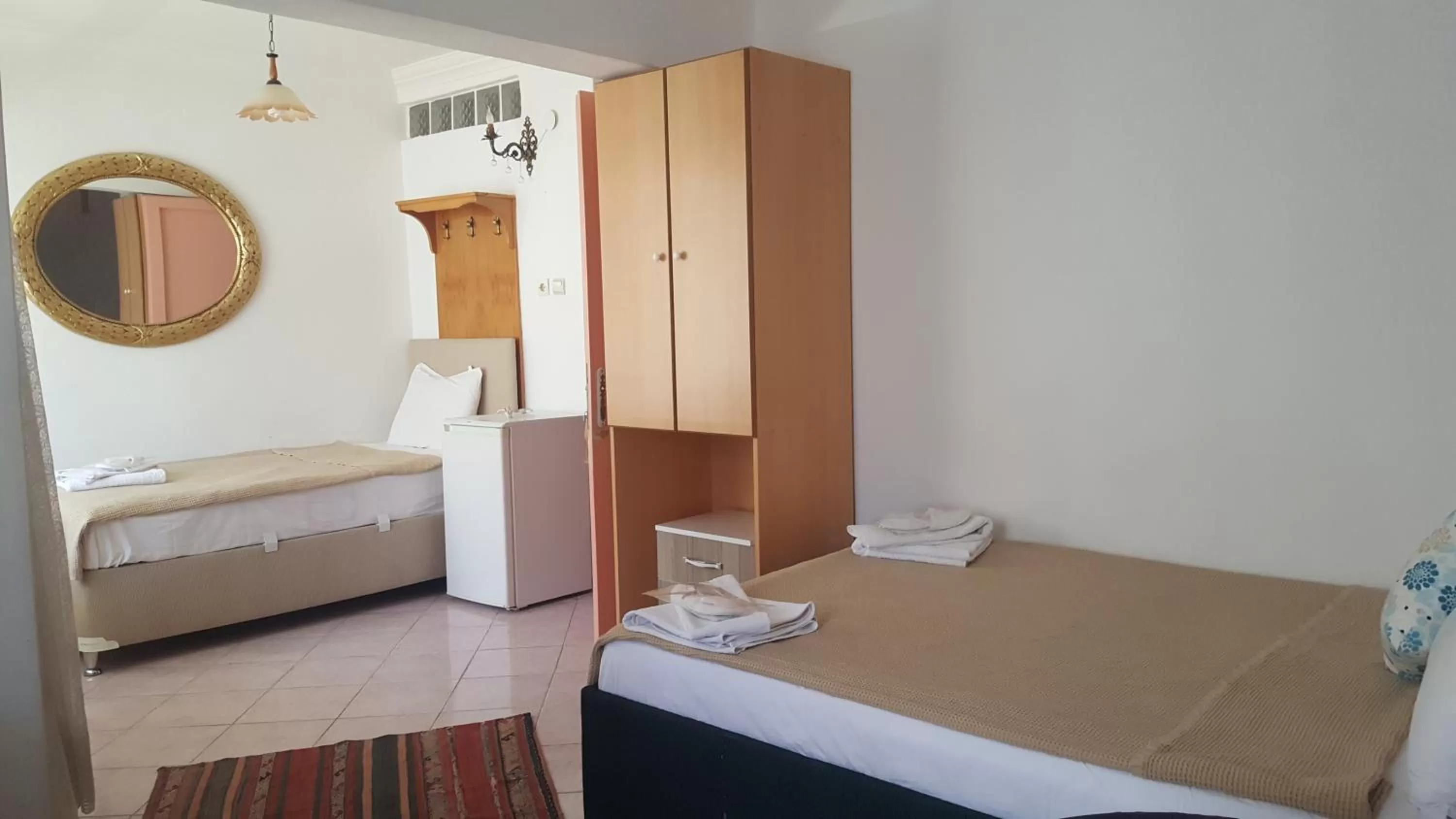 Photo of the whole room in Foça Ensar Hotel