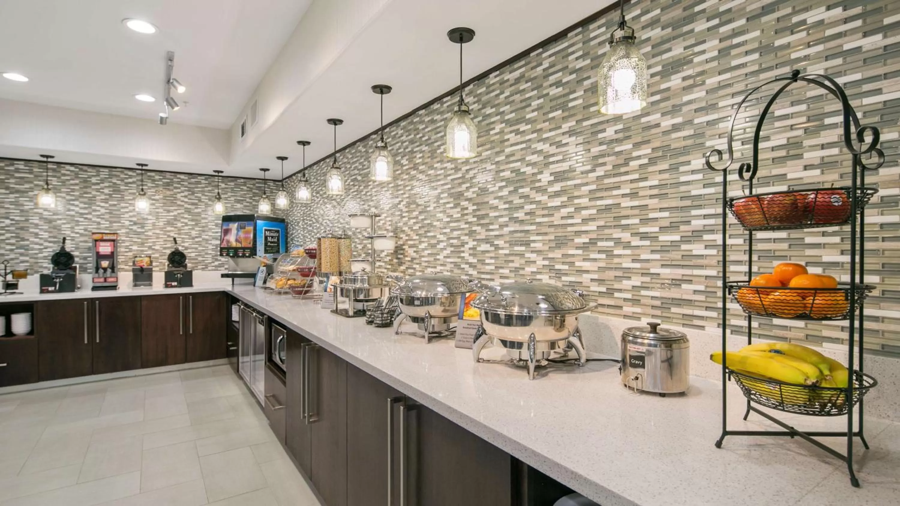 Breakfast in Best Western Plus Houston Atascocita Inn & Suites