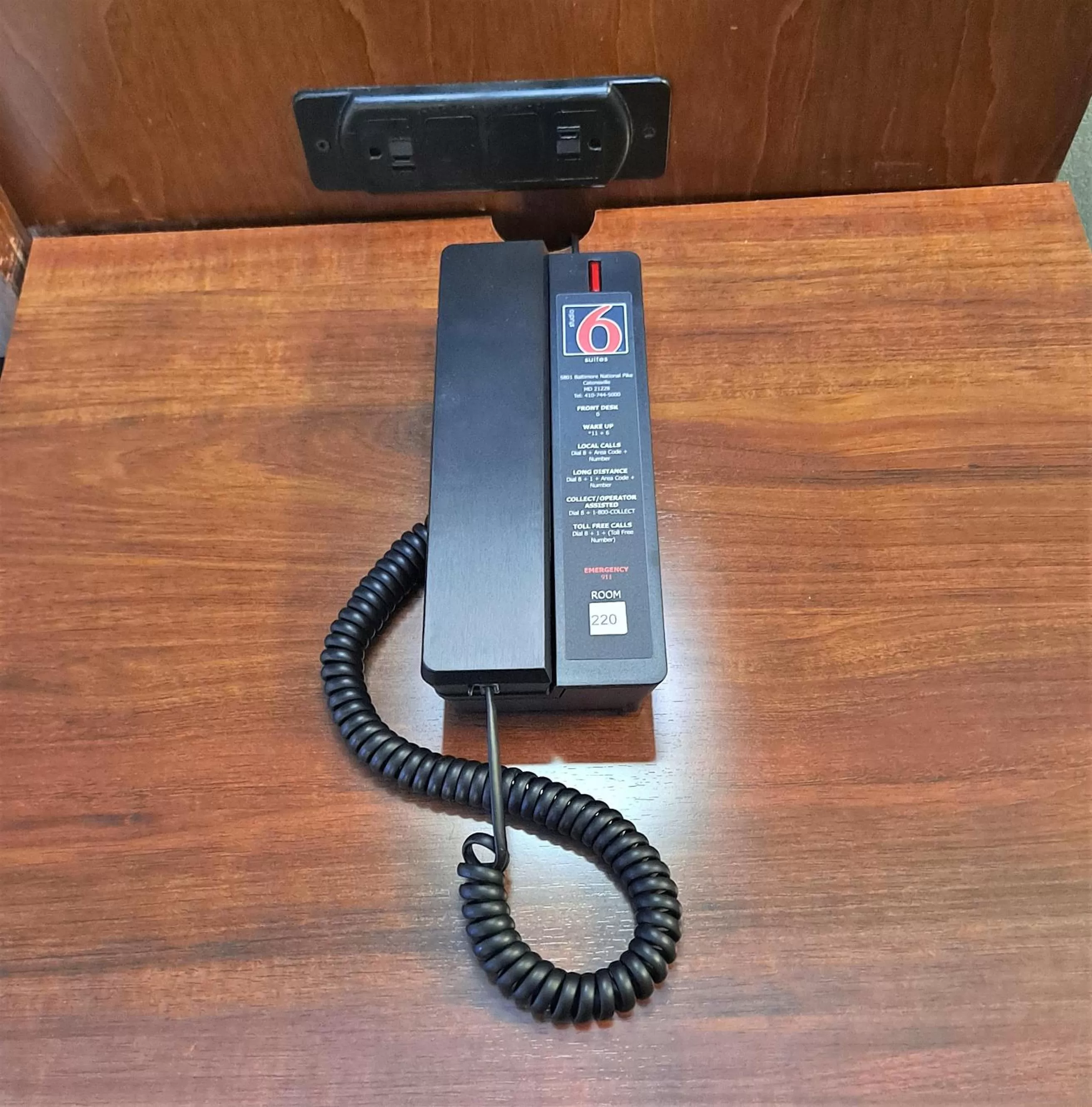 hair dresser in Motel 6 Catonsville MD Baltimore West