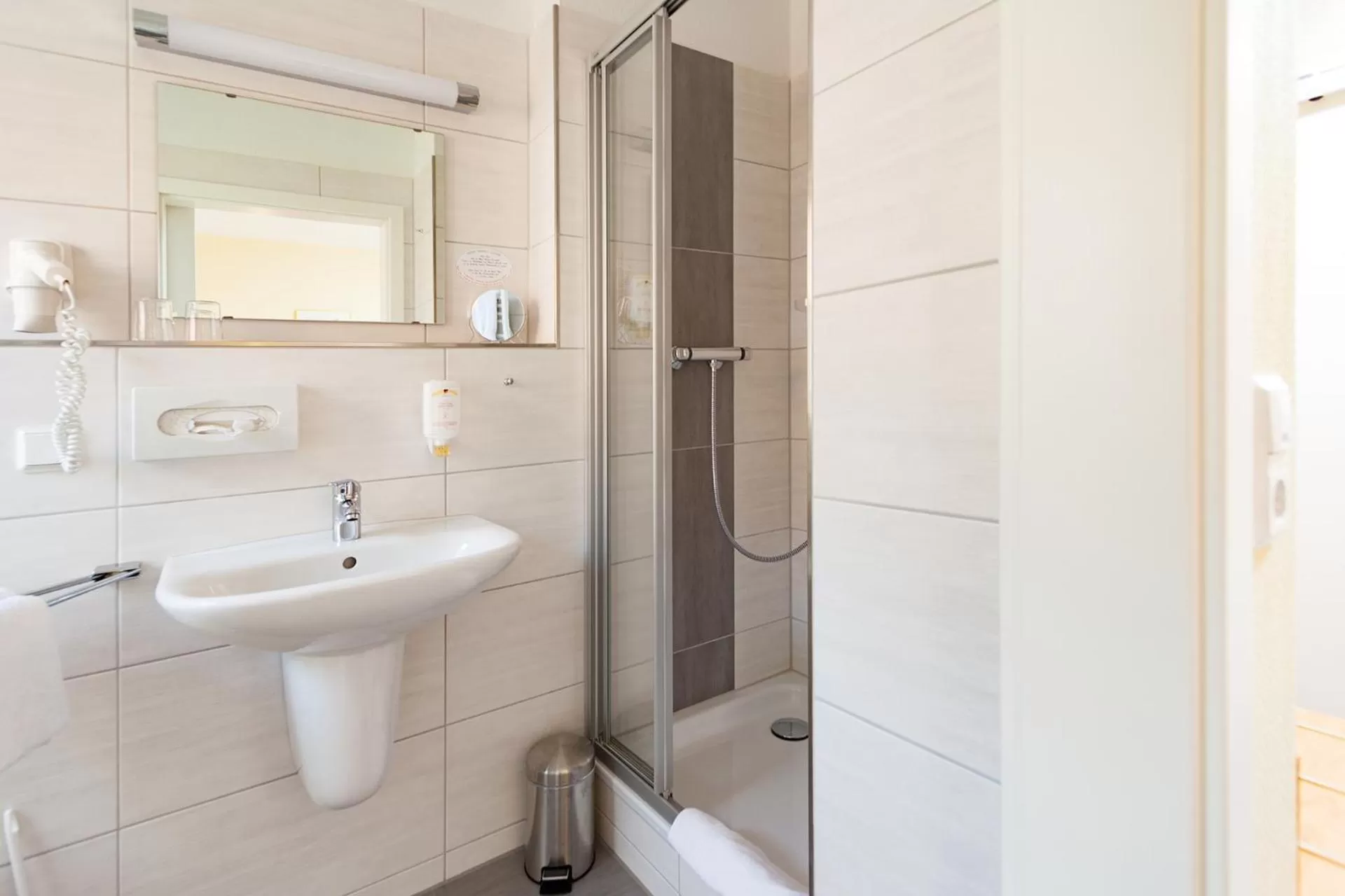 Shower in Vitalhotel am Stadtpark Superior