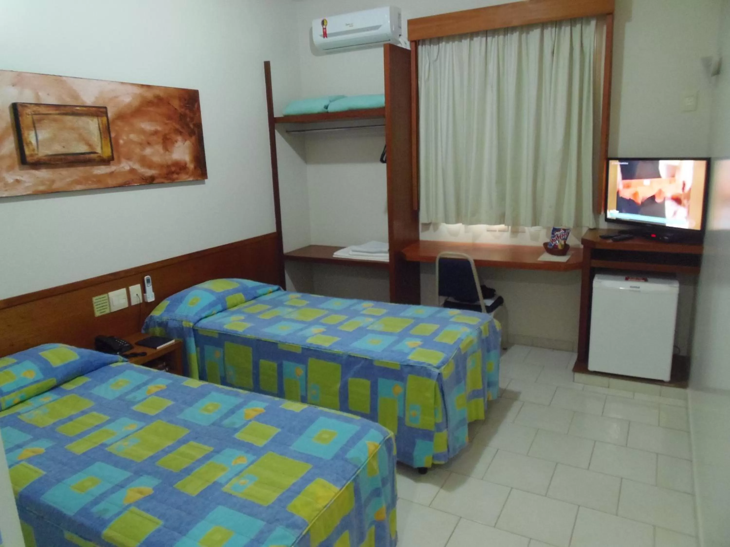 Bathroom, Bed in Sanare Hotel