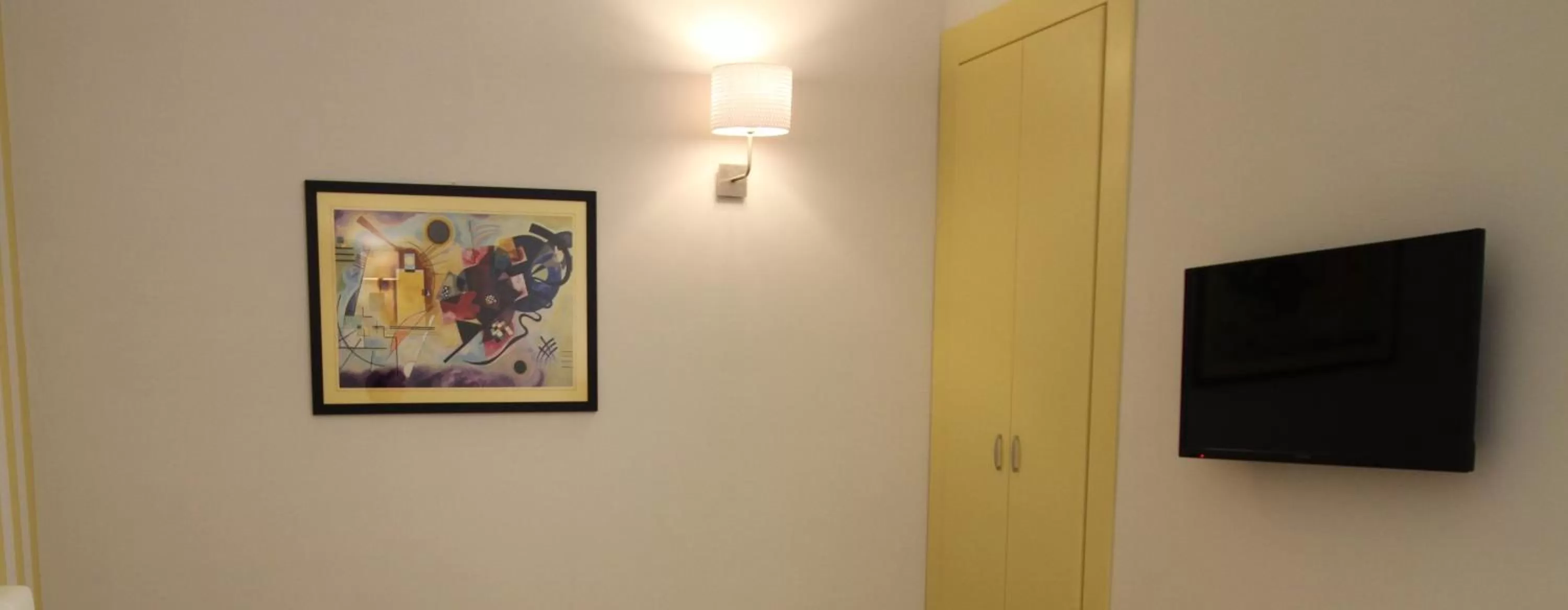 TV and multimedia in La Passeggiata di Girgenti