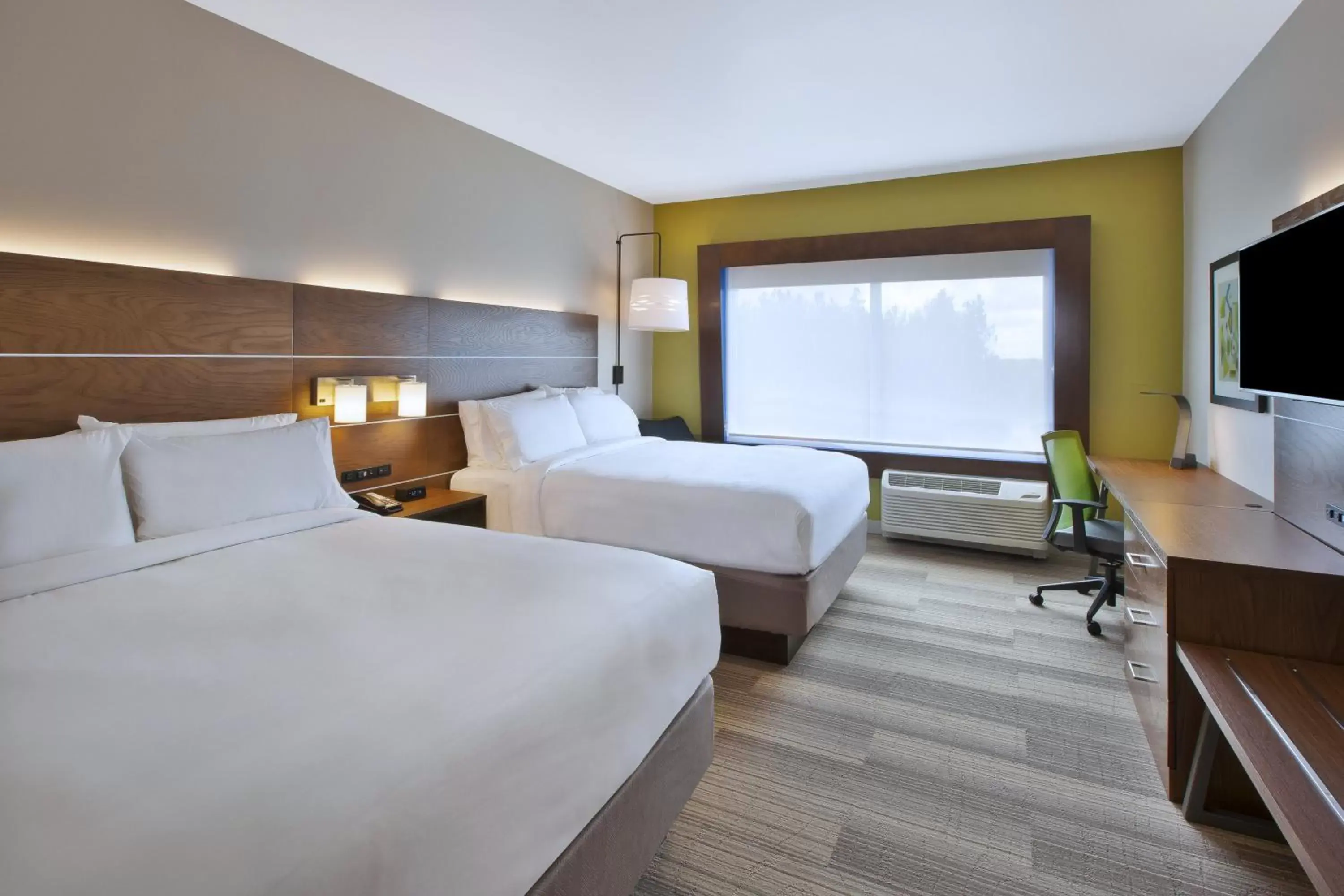 Queen Room with Two Queen Beds in Holiday Inn Express and Suites South Hill, an IHG Hotel Queen Room with Two Queen Beds in Holiday Inn Express and Suites South Hill, an IHG Hotel
