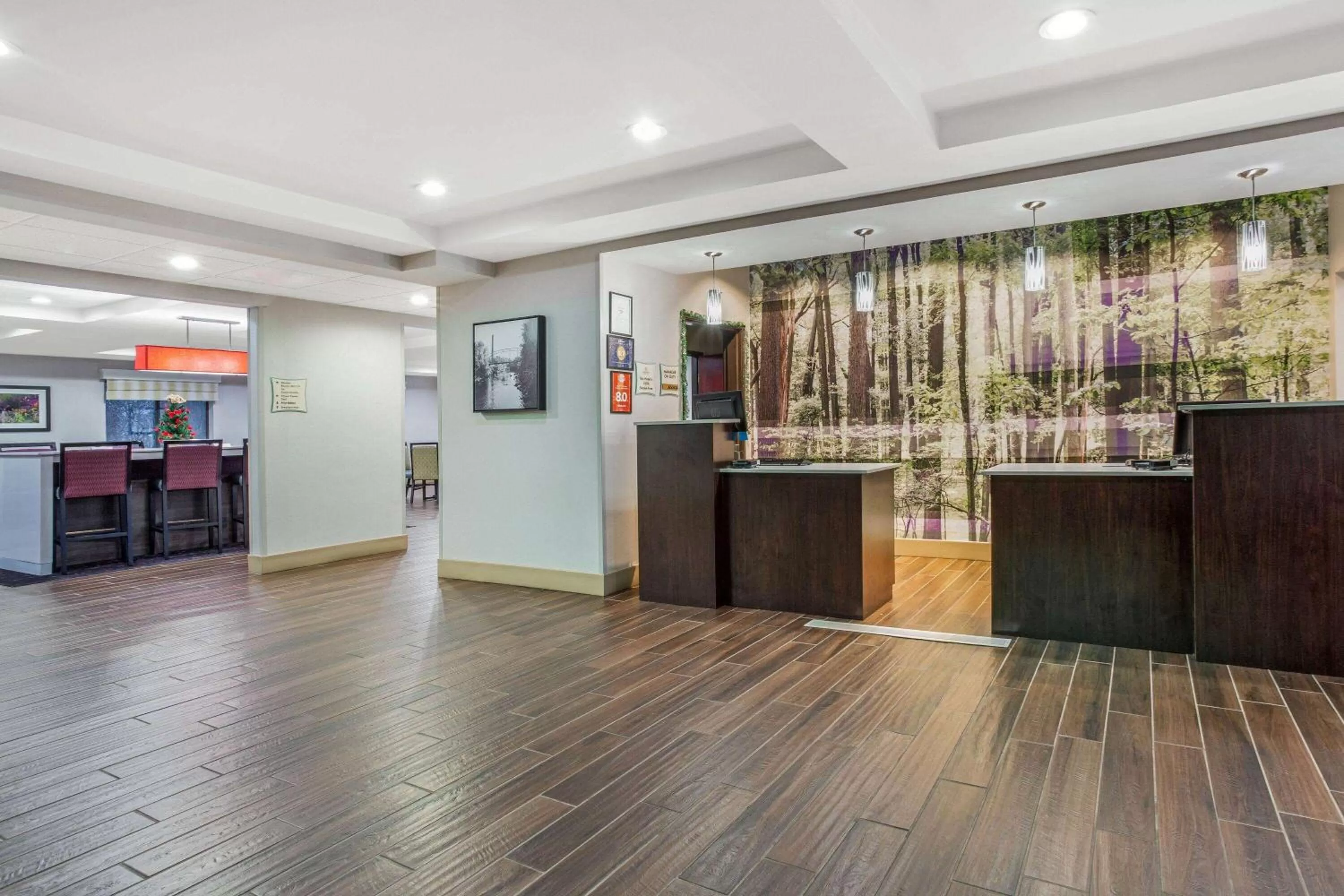 Lobby or reception in La Quinta by Wyndham Norwich-Plainfield-Casino