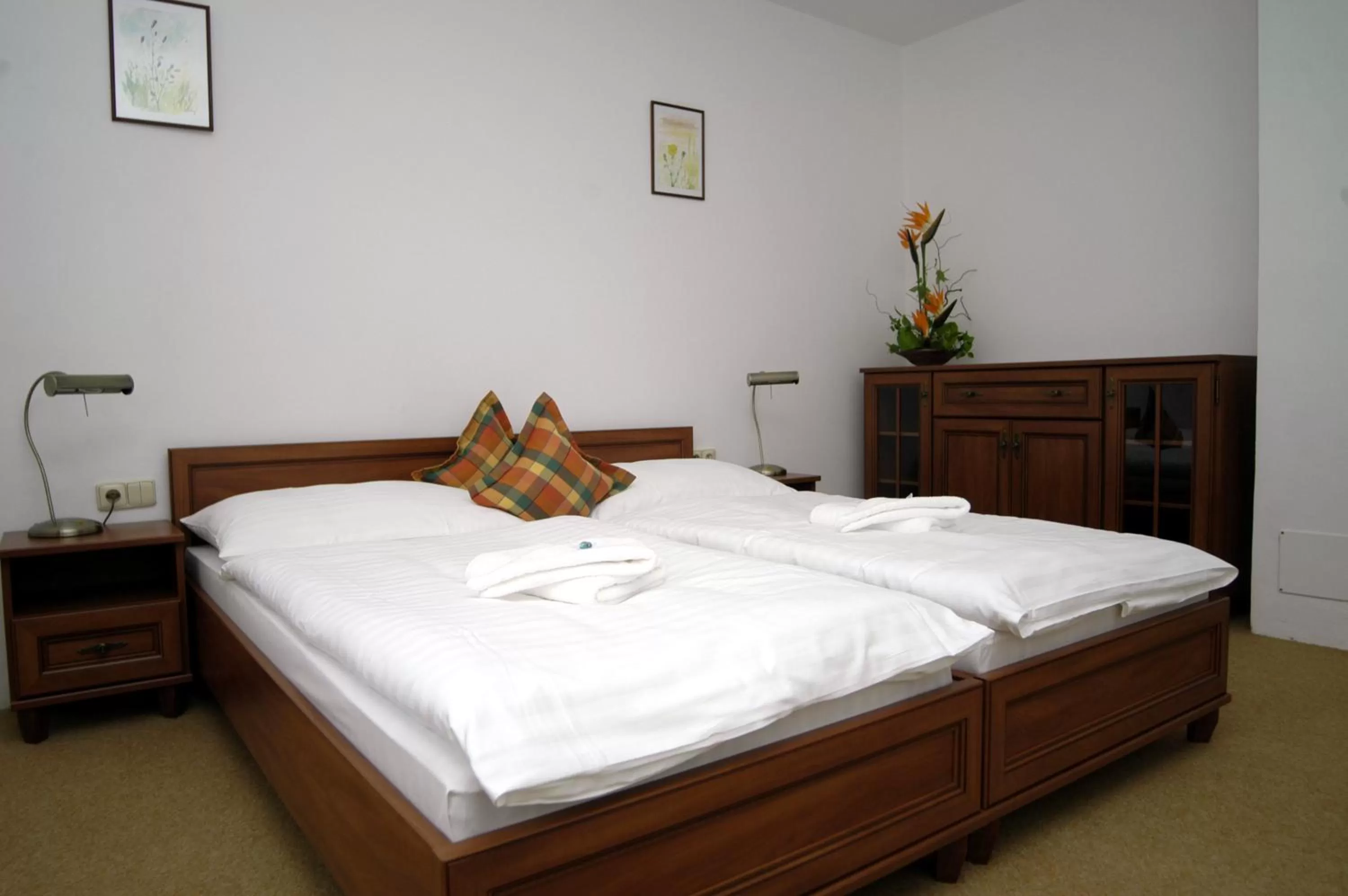 Bedroom, Bed in Hotel Loucky