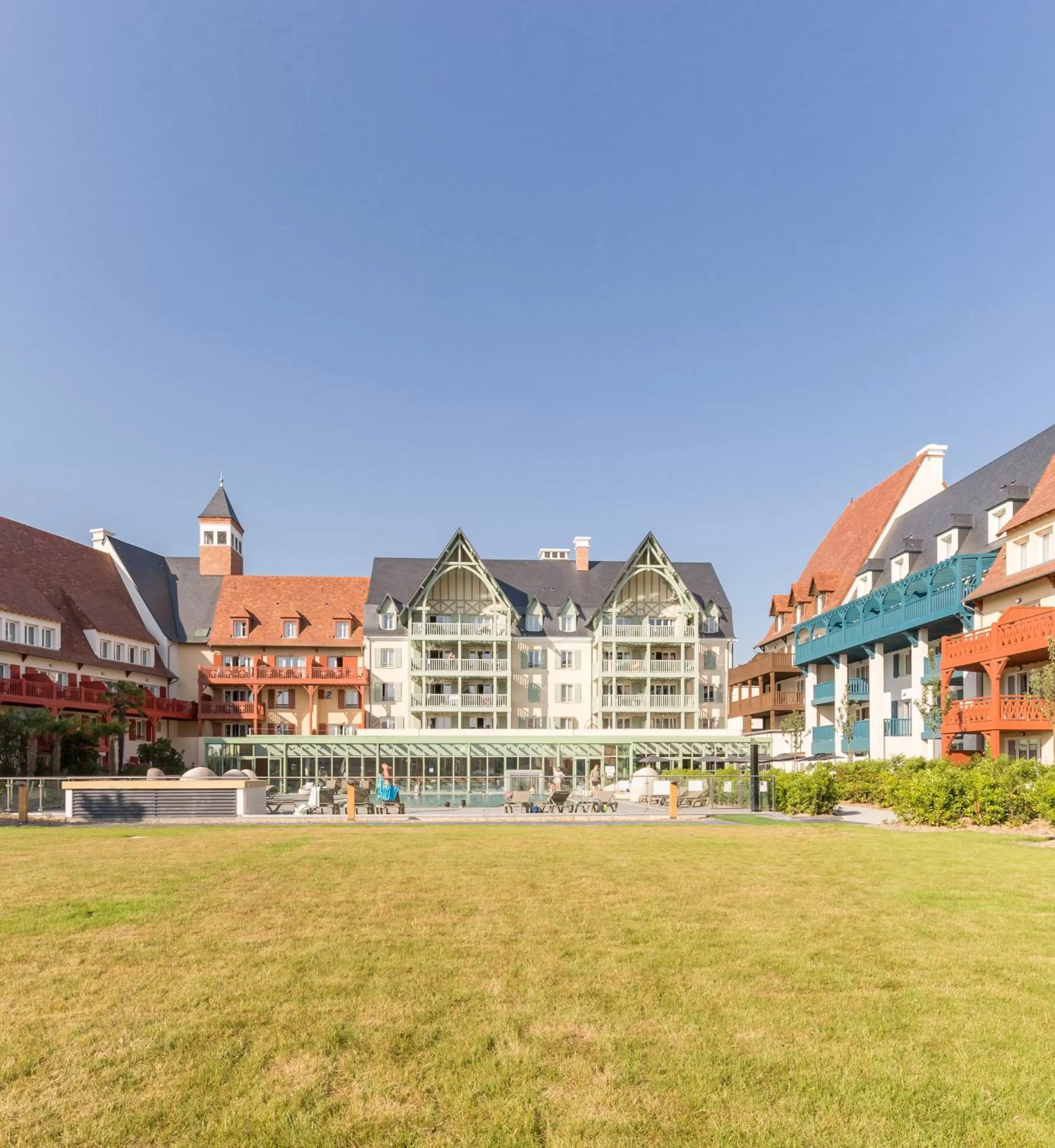 Property building in Résidence Pierre & Vacances Premium Presqu'Ile de la Touques