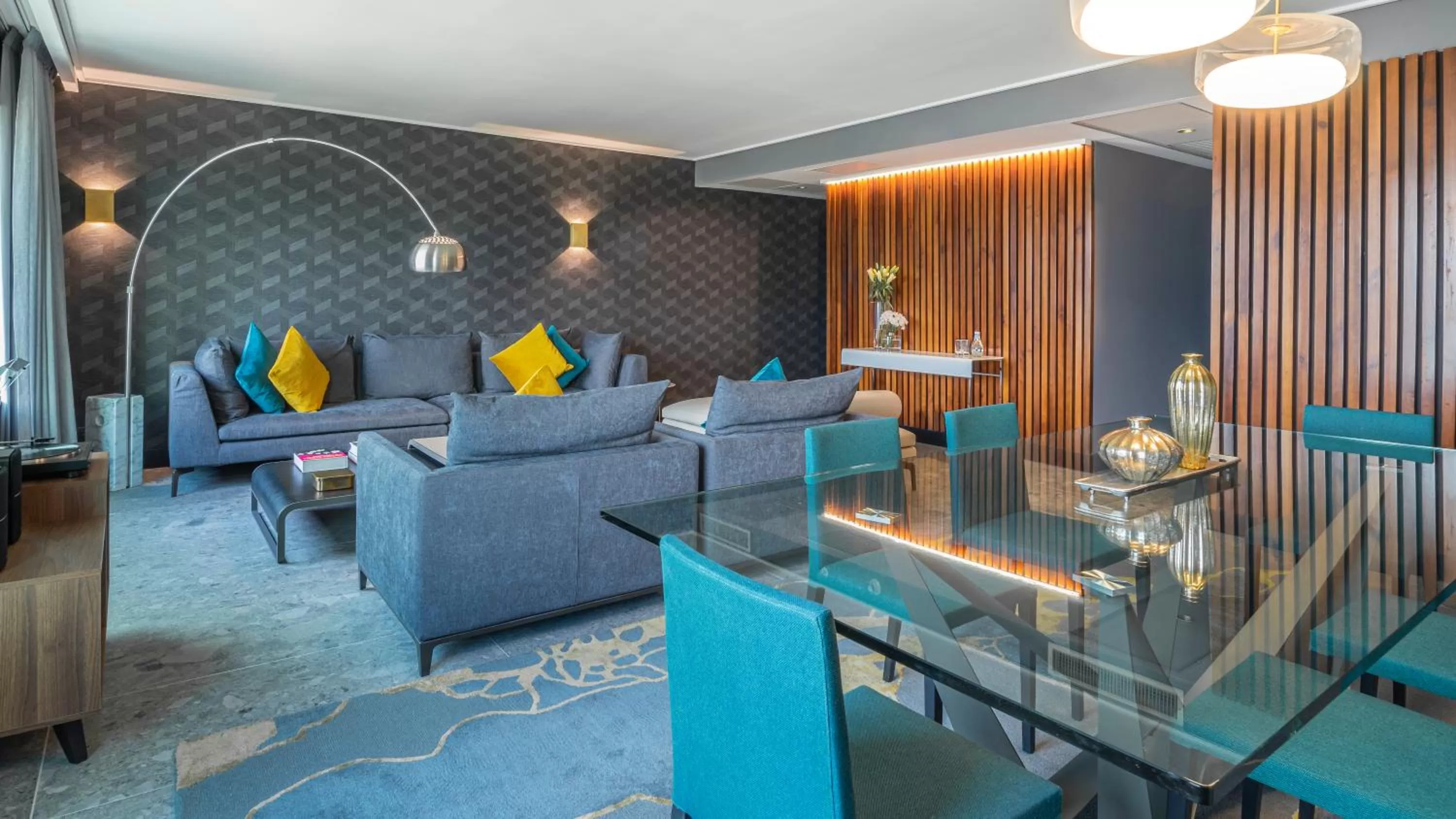 Living room in Pullman Santiago Vitacura