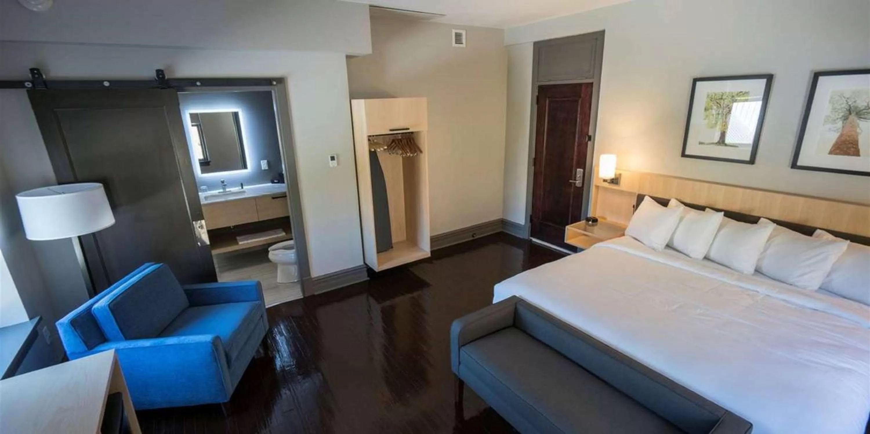 Bed in The Waters Hot Springs, Tapestry Collection by Hilton