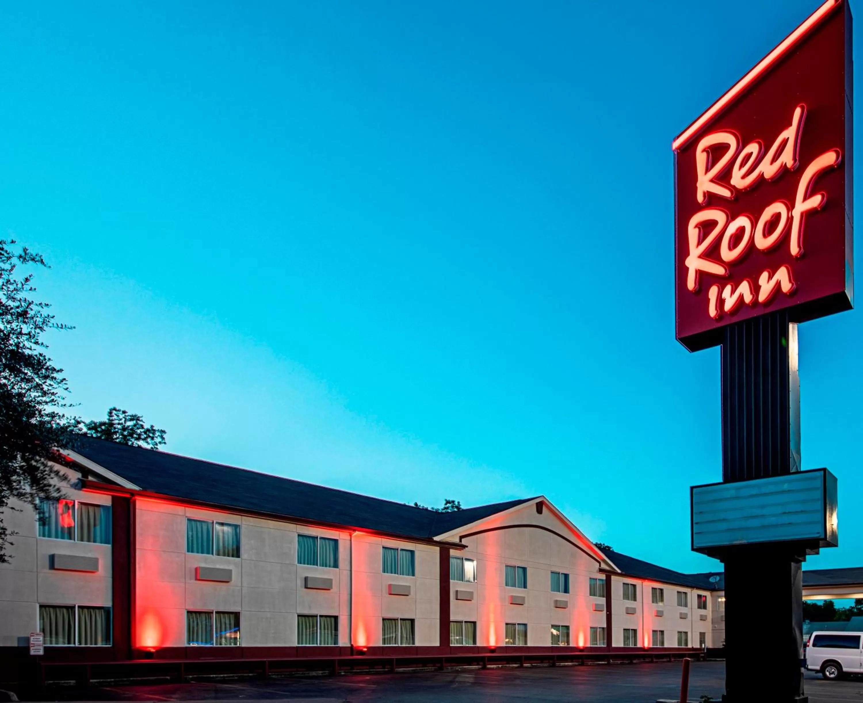Property building in Red Roof Inn San Marcos