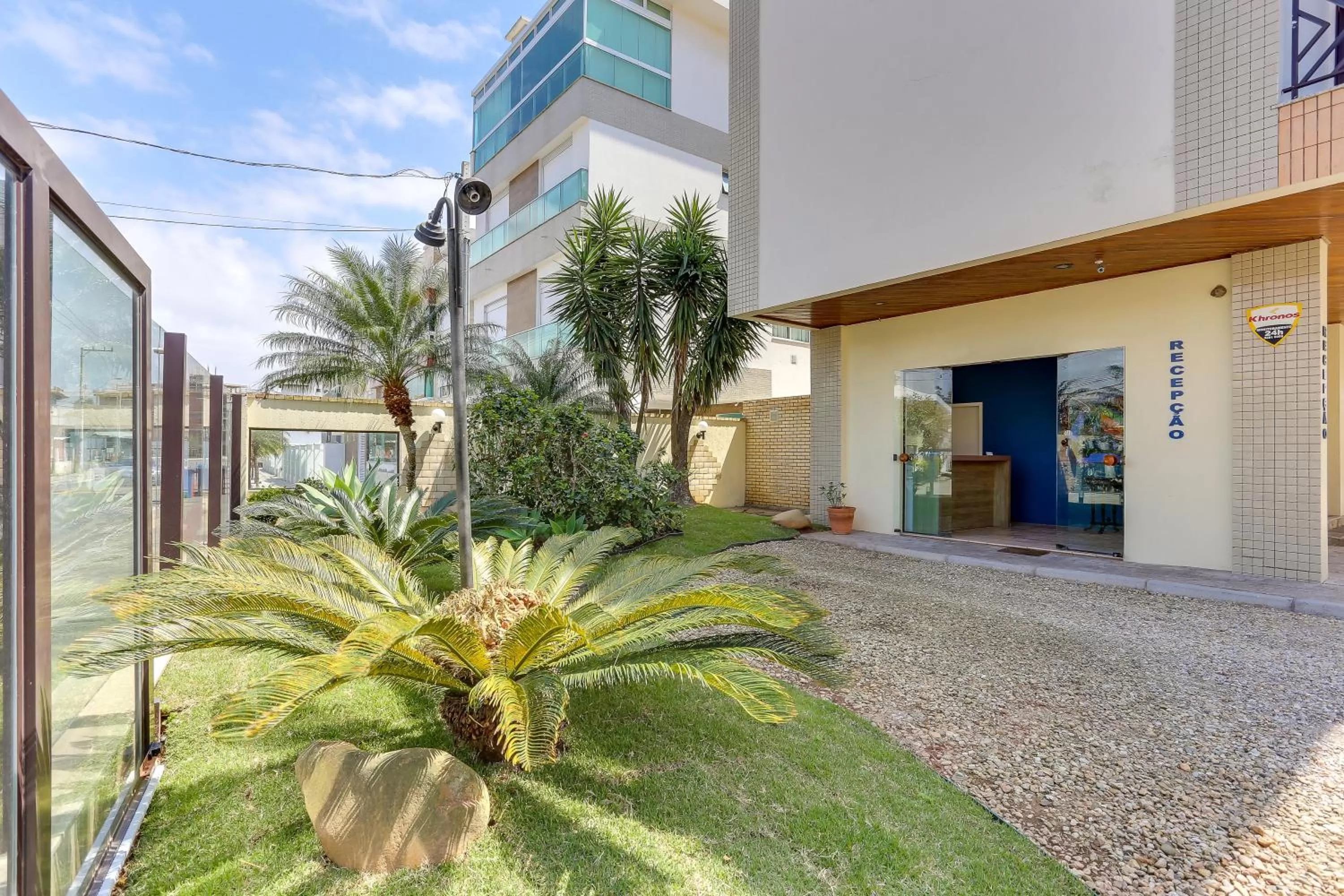 Facade/entrance in Pousada Atlantique