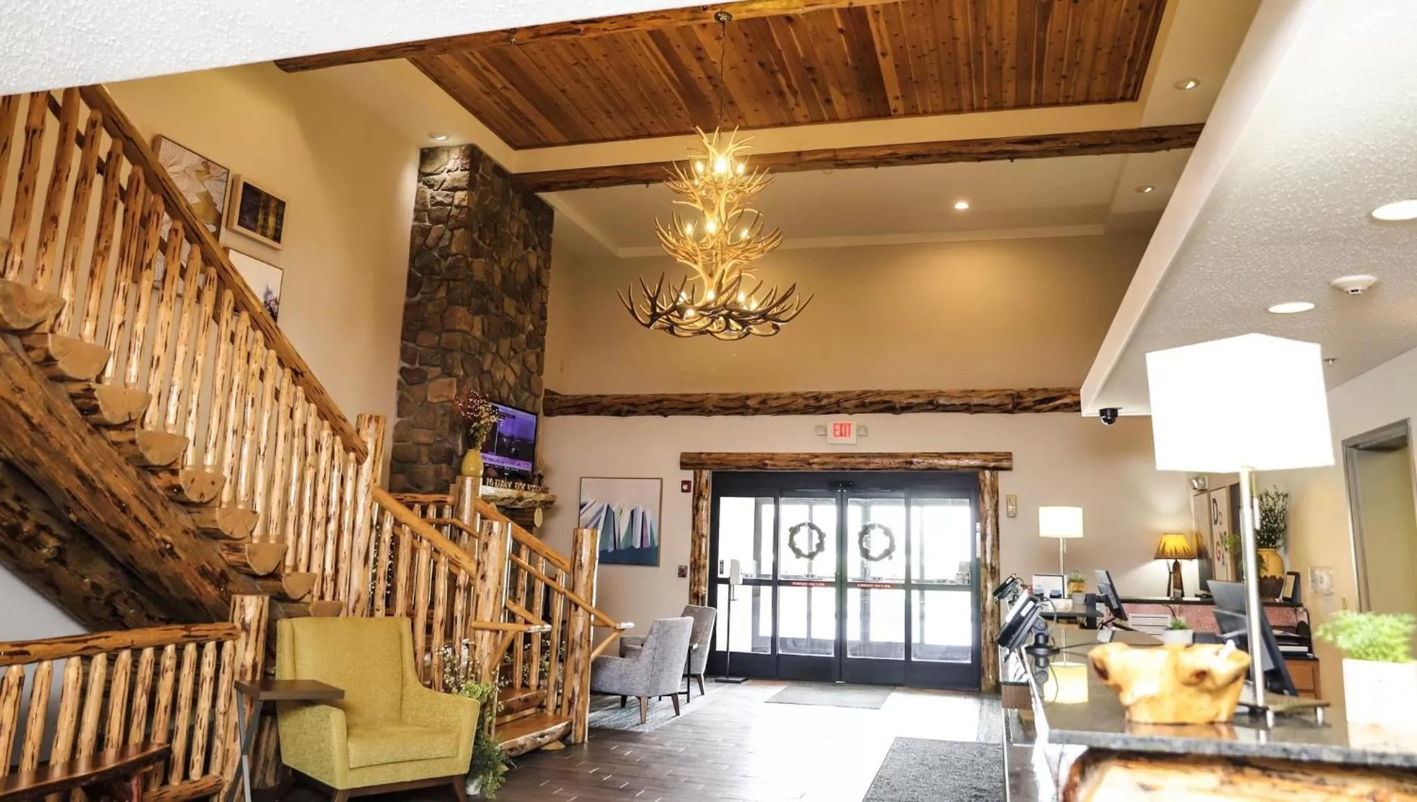 Property building in Holiday Inn Express & Suites Donegal by IHG