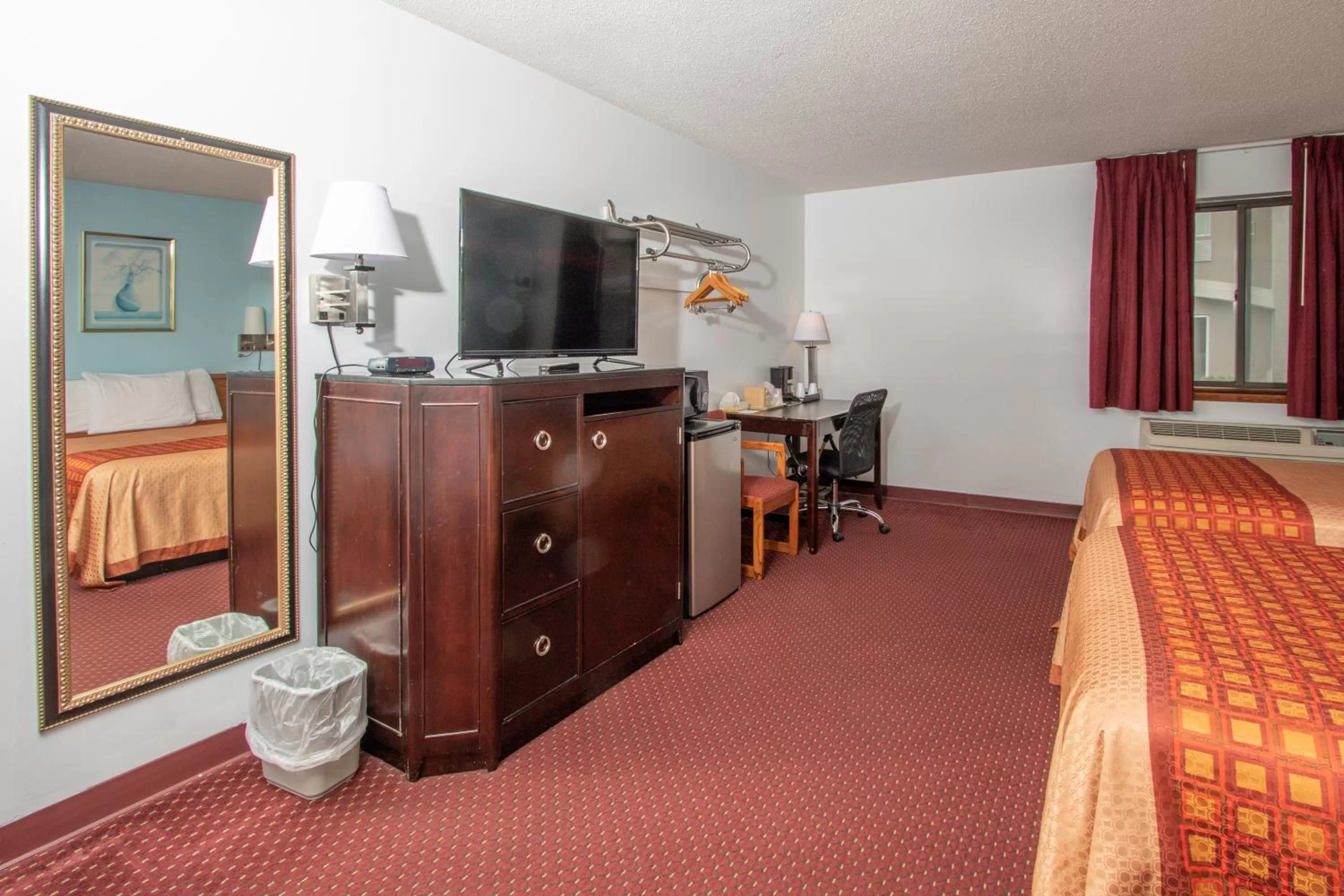 Bed in Eastbrook Inn