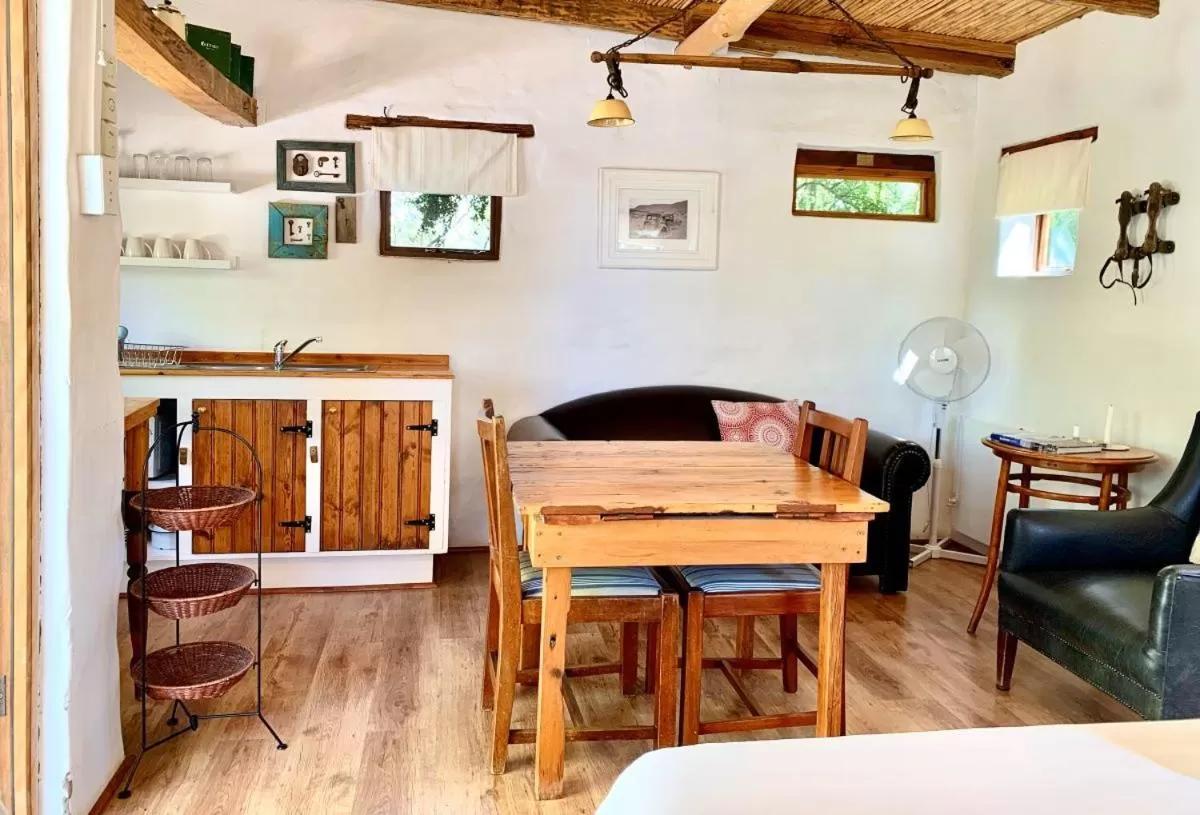 Brakdakkie Guest Cottages