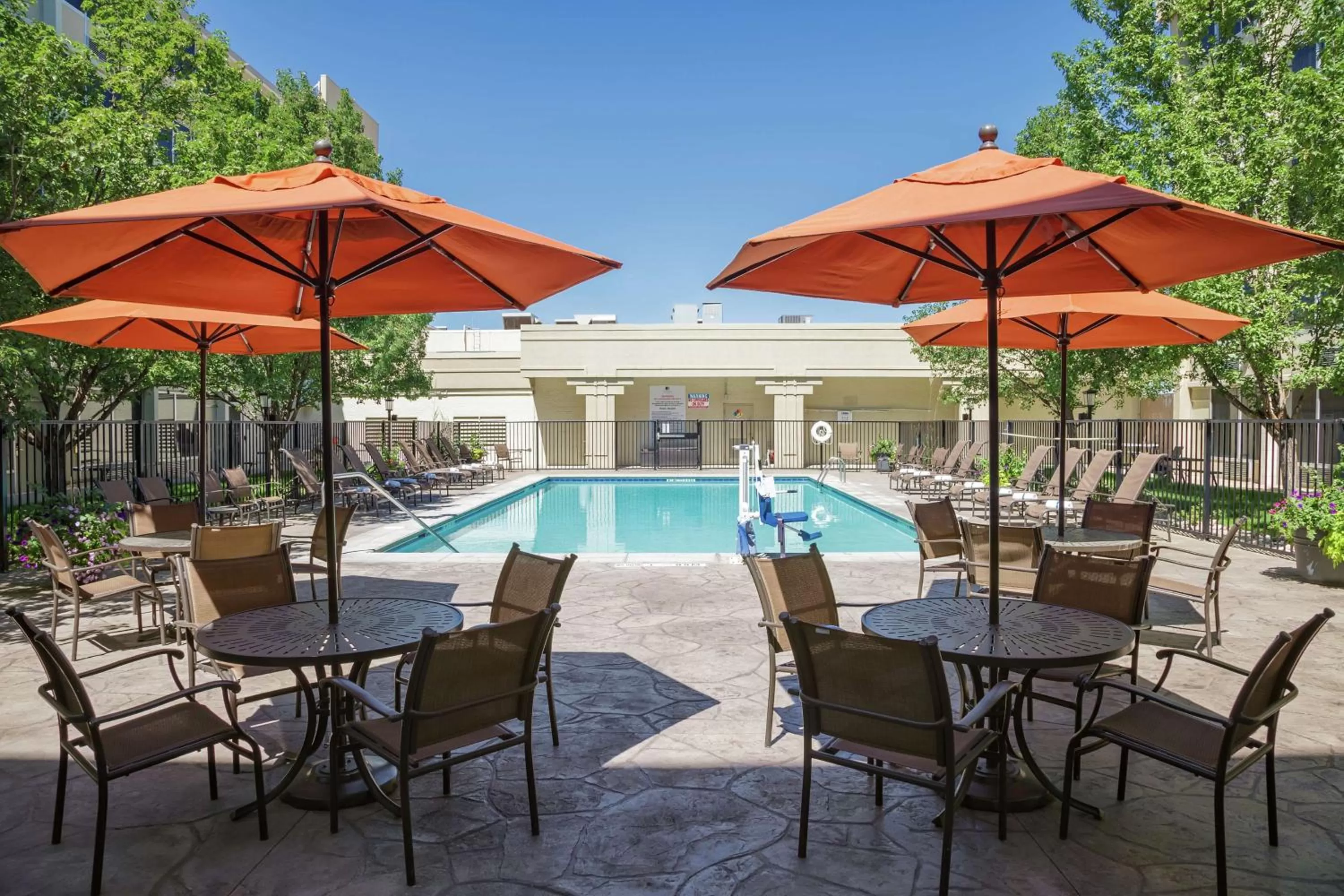 Pool view, Swimming Pool in DoubleTree by Hilton Denver Central Park