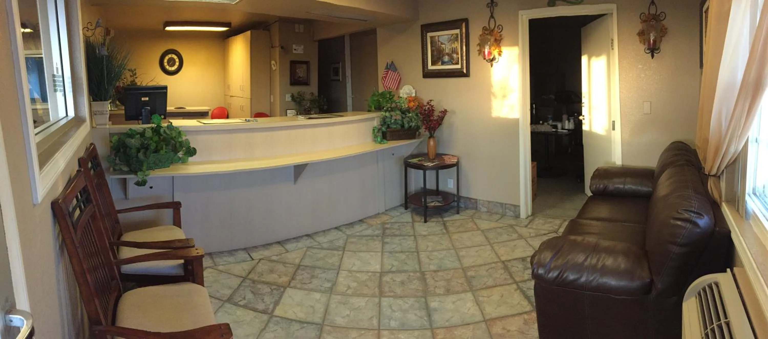 Property building in Hilltop Inn & Suites