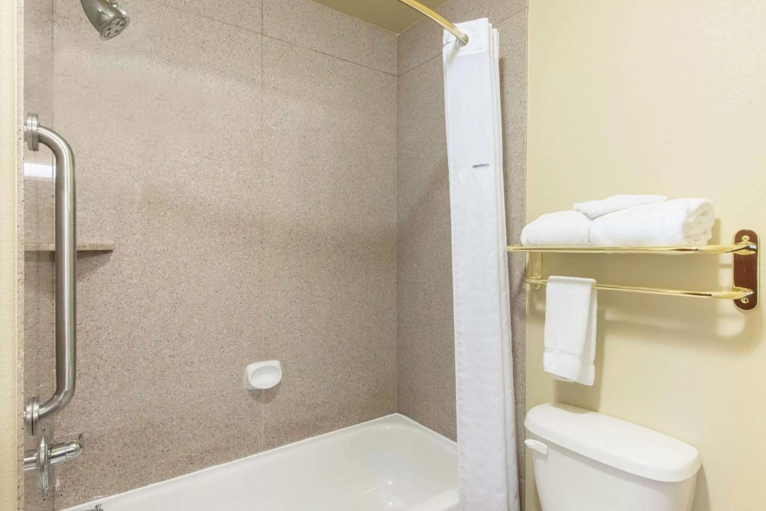 Queen Room with Two Queen Beds and Bath Tub - Mobility/Hearing Accessible - Non-Smoking in Baymont by Wyndham Wichita Falls