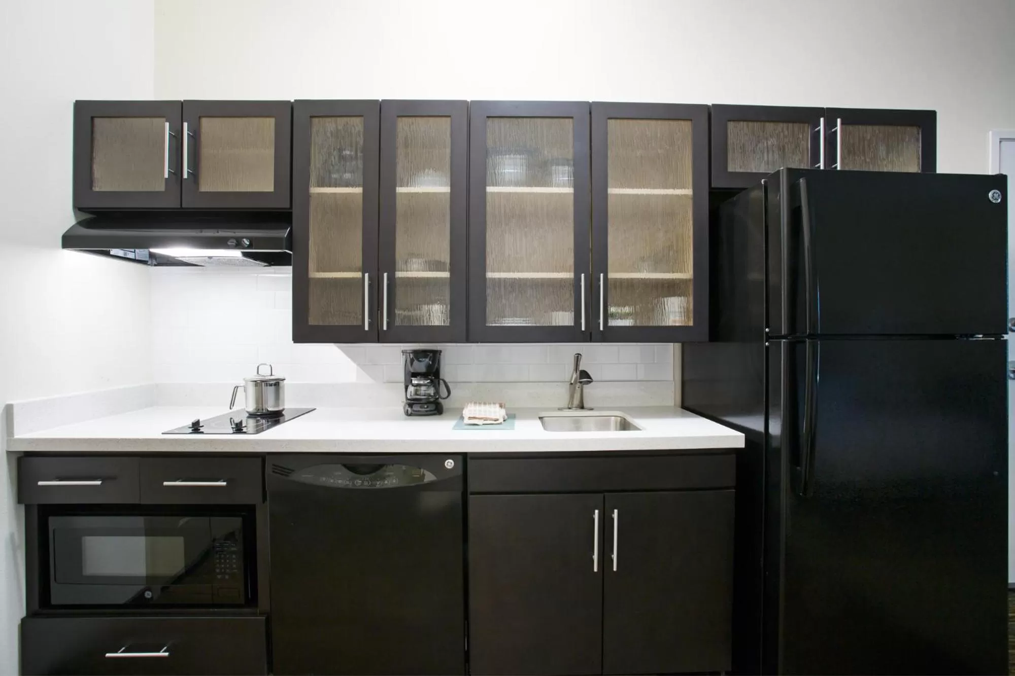 Kitchen or kitchenette in Candlewood Suites Longmont - Boulder Area by IHG