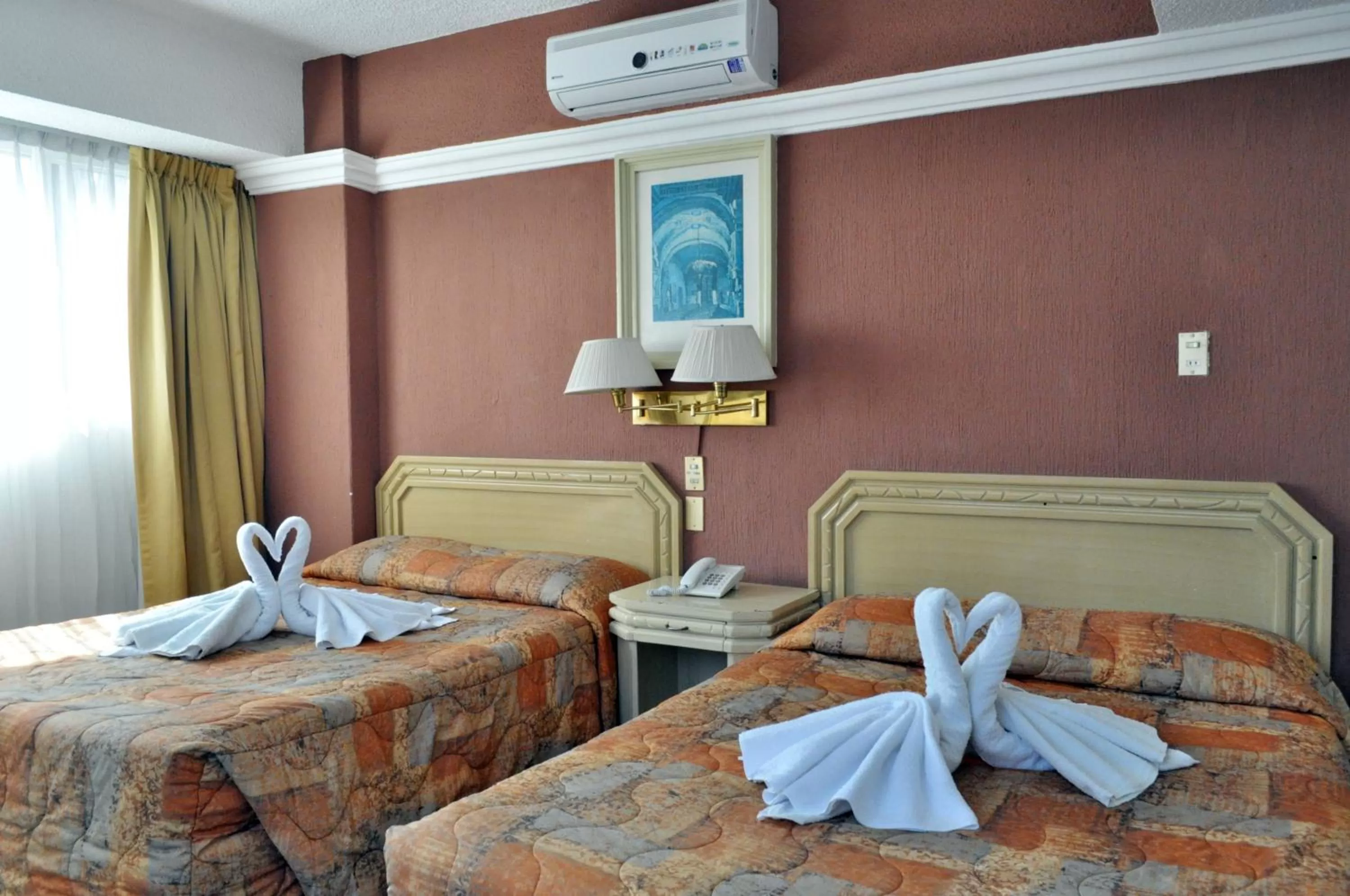 Toilet, Bed in Hotel María Teresa