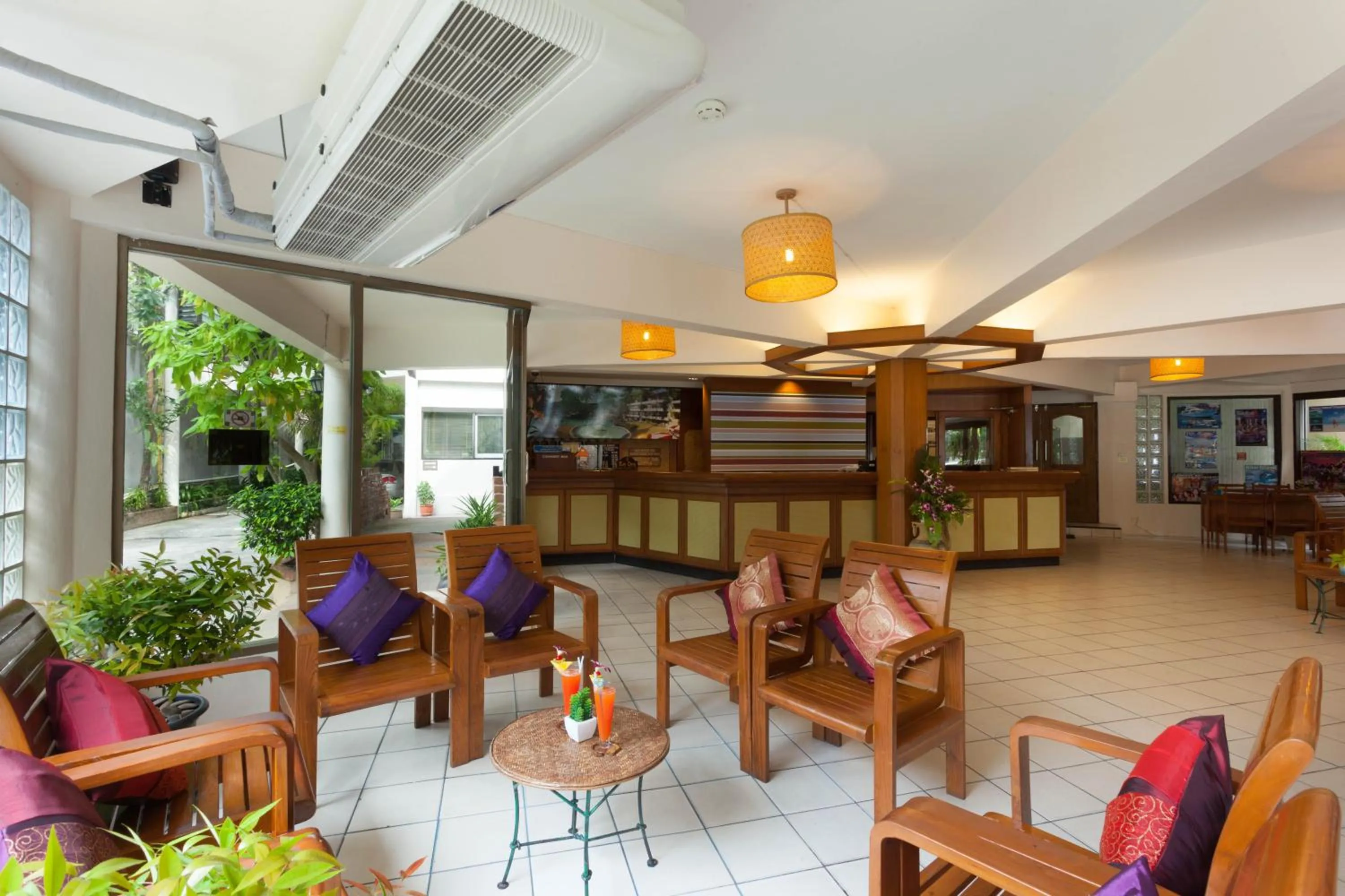 Lobby or reception in Patong Lodge Hotel - Thailand's Green Hotel Plus