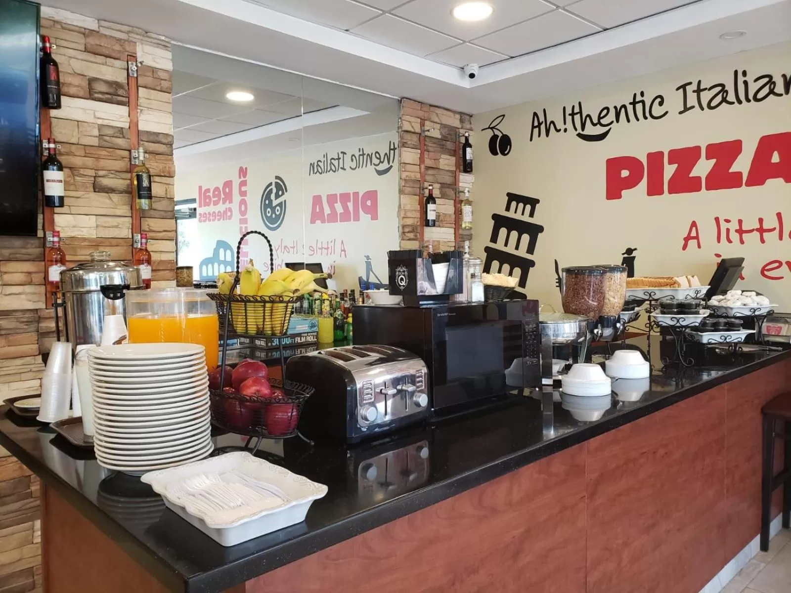 Restaurant/places to eat in Arecibo Inn