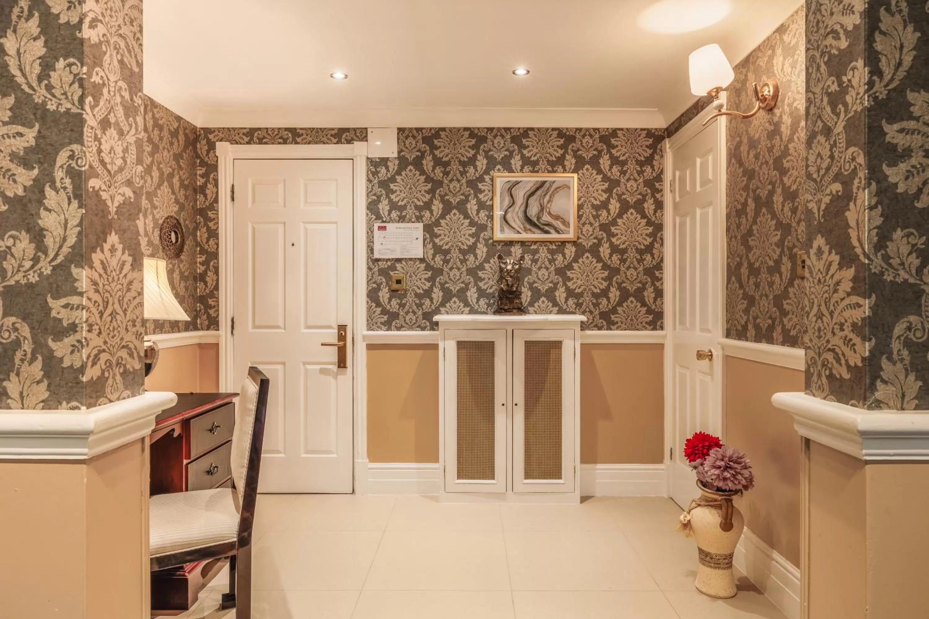 Facade/entrance in Muthu Belstead Brook Hotel