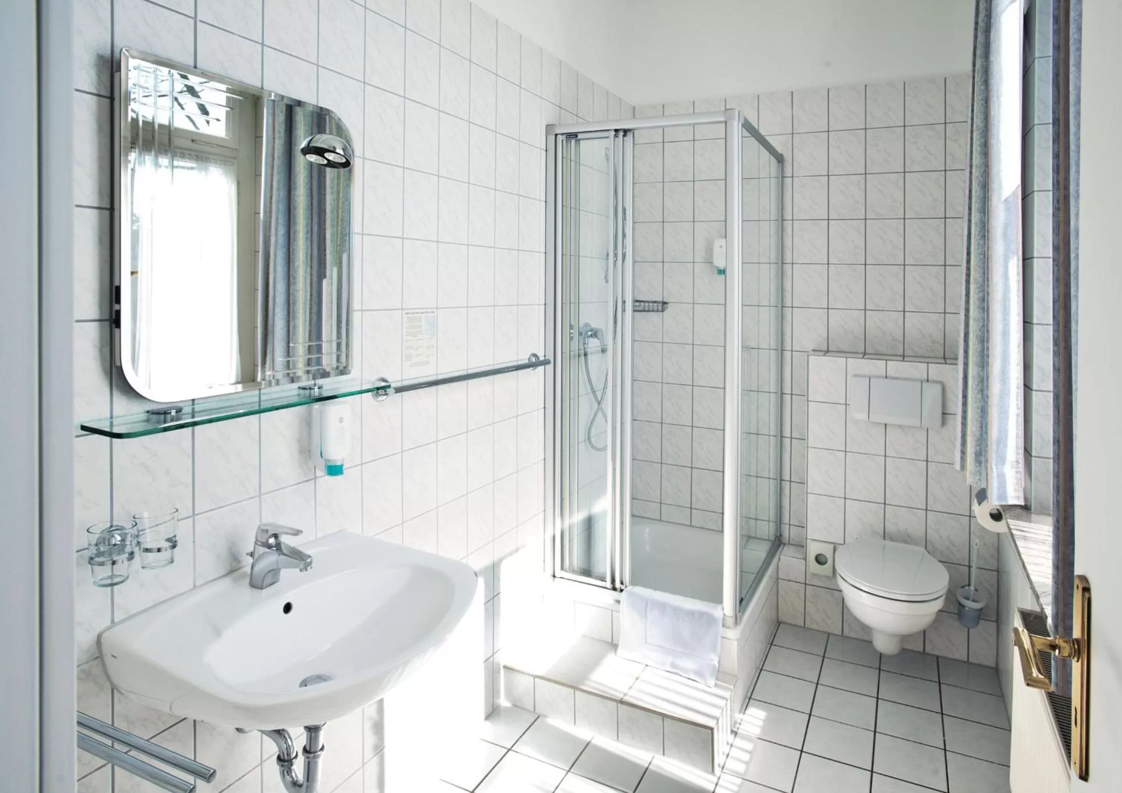 Shower in Villa Oranien