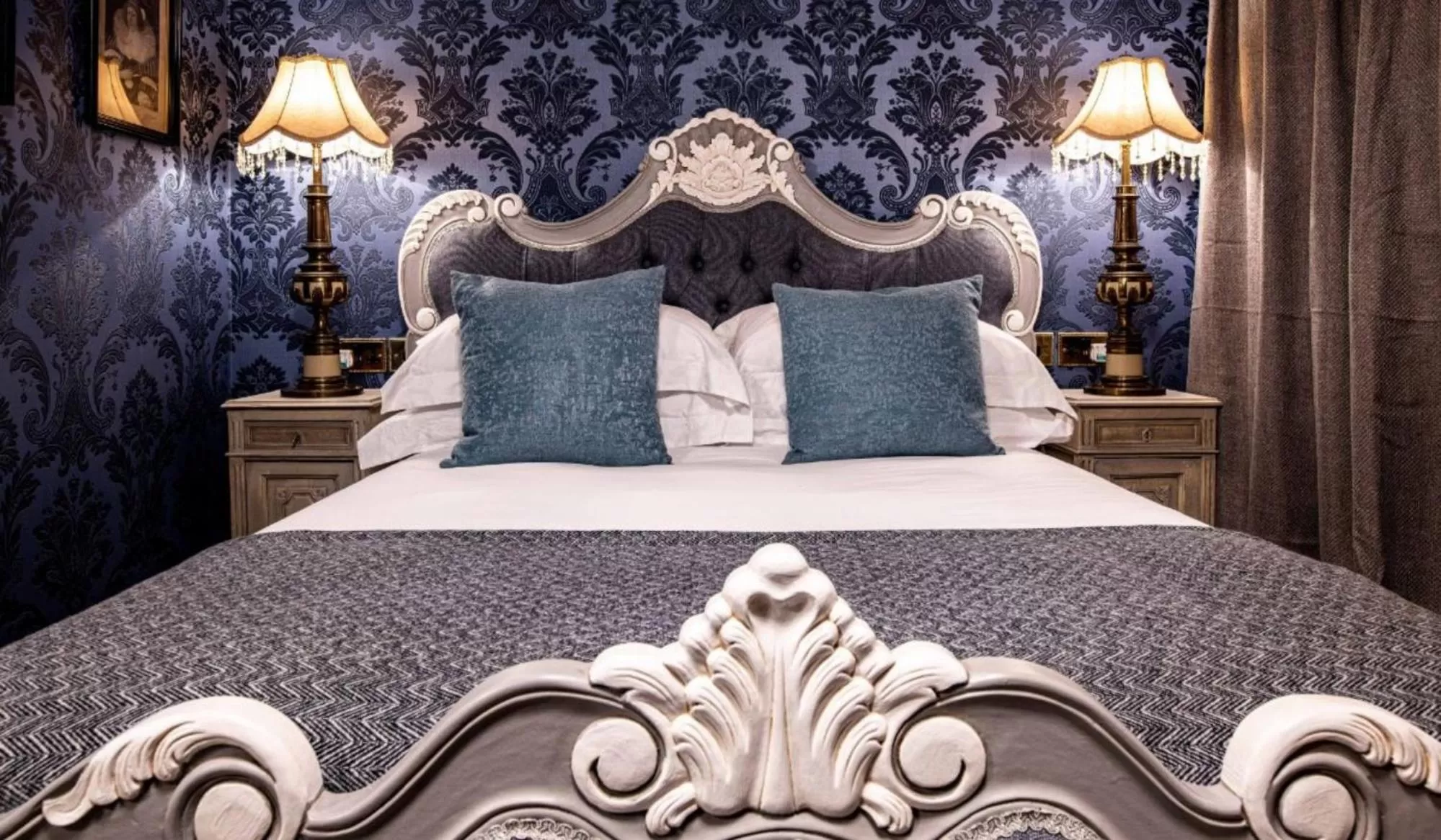 Bedroom, Bed in Melville Castle Hotel