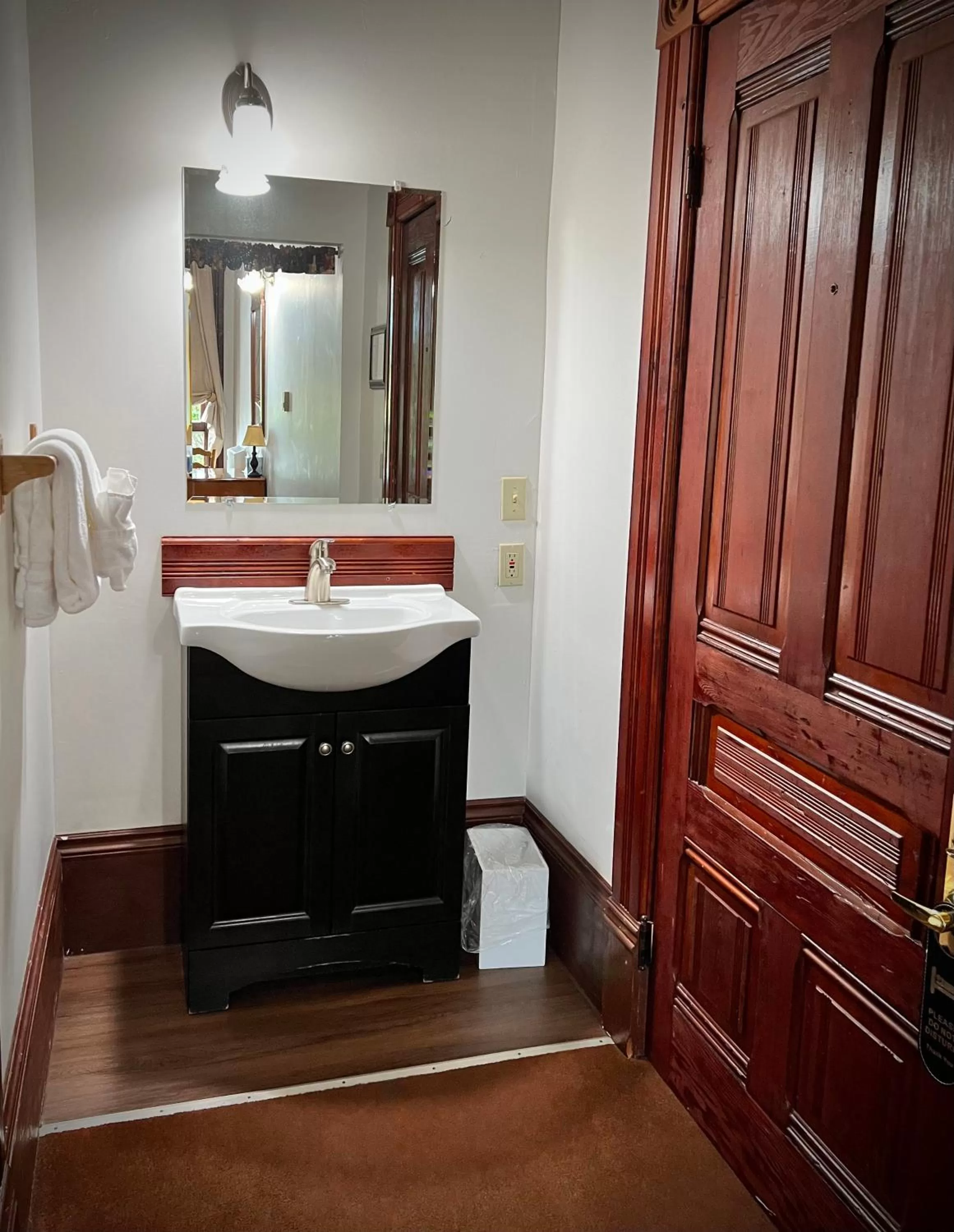 Bathroom in The Monarch Hotel