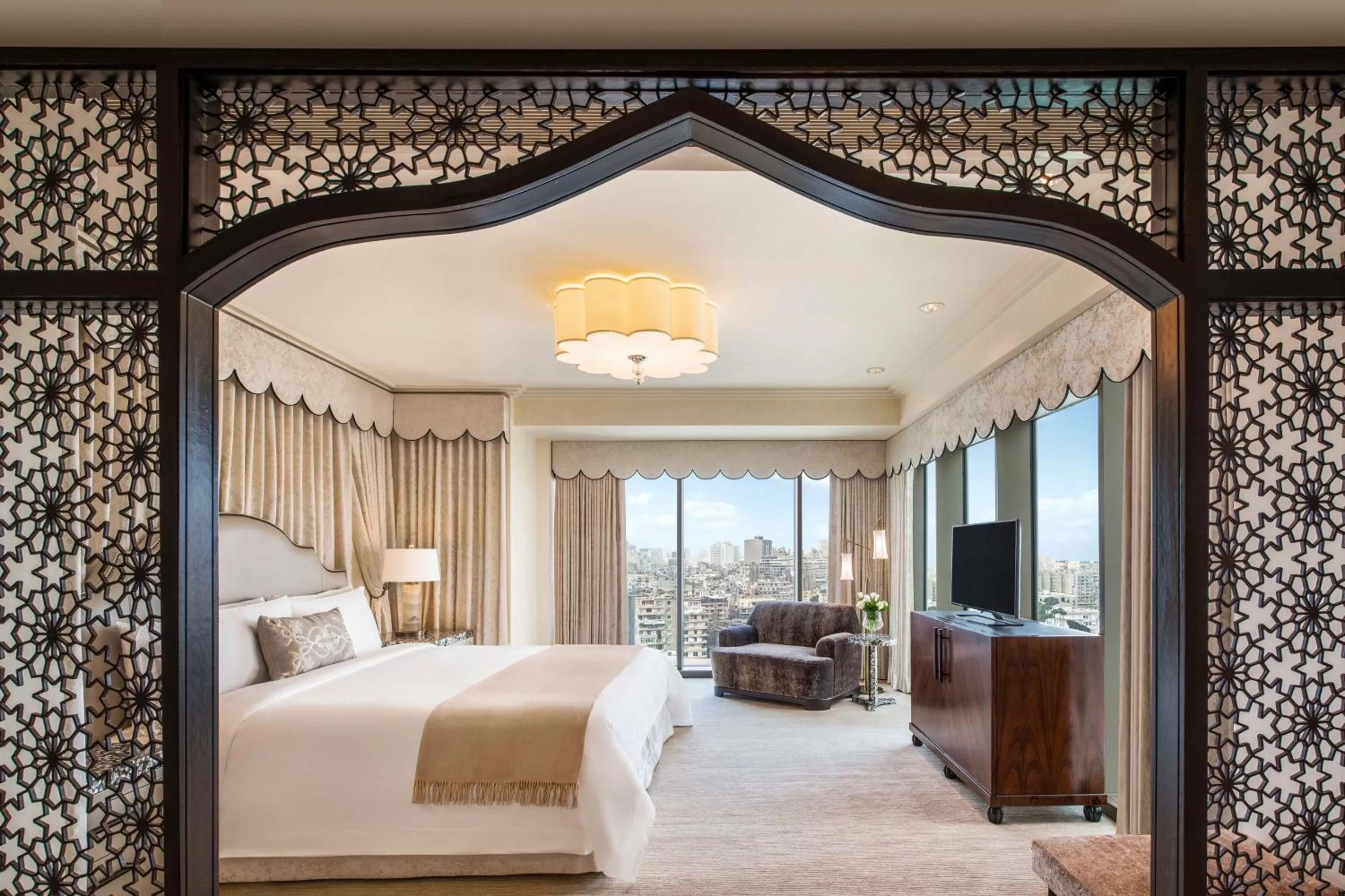 Bedroom, Bed in The St. Regis Cairo