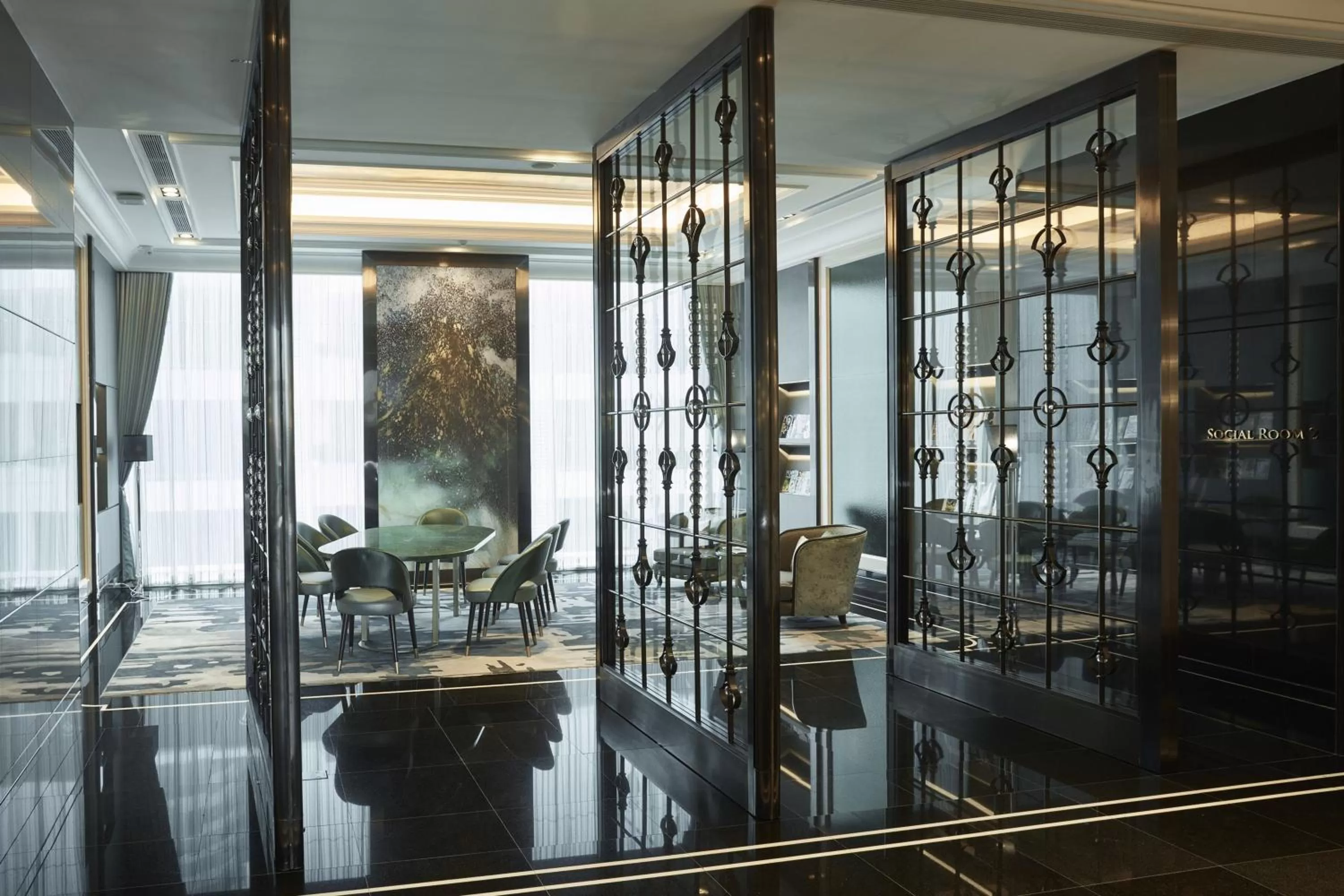 Communal lounge/ TV room in Grande Centre Point Sukhumvit 55 Thong Lo