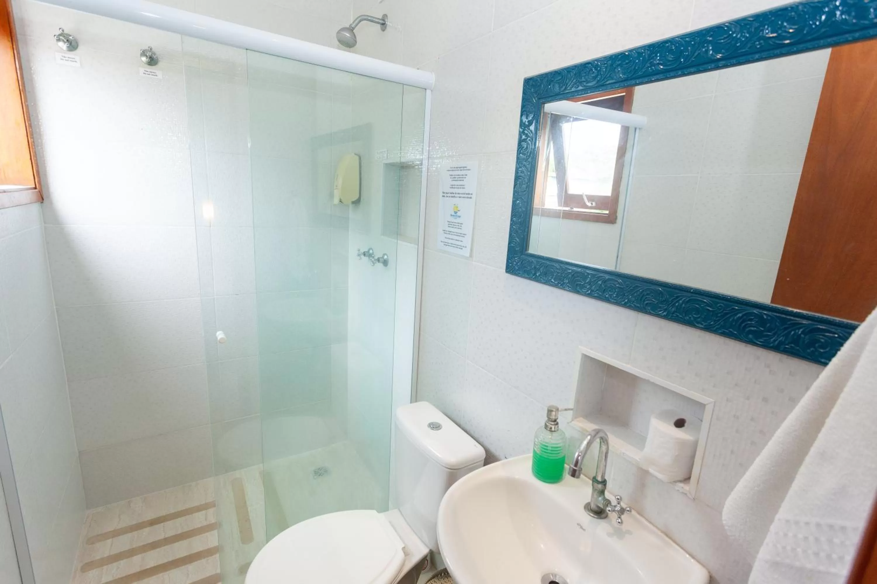 Bathroom in Ubatuba Ecologic Pousada