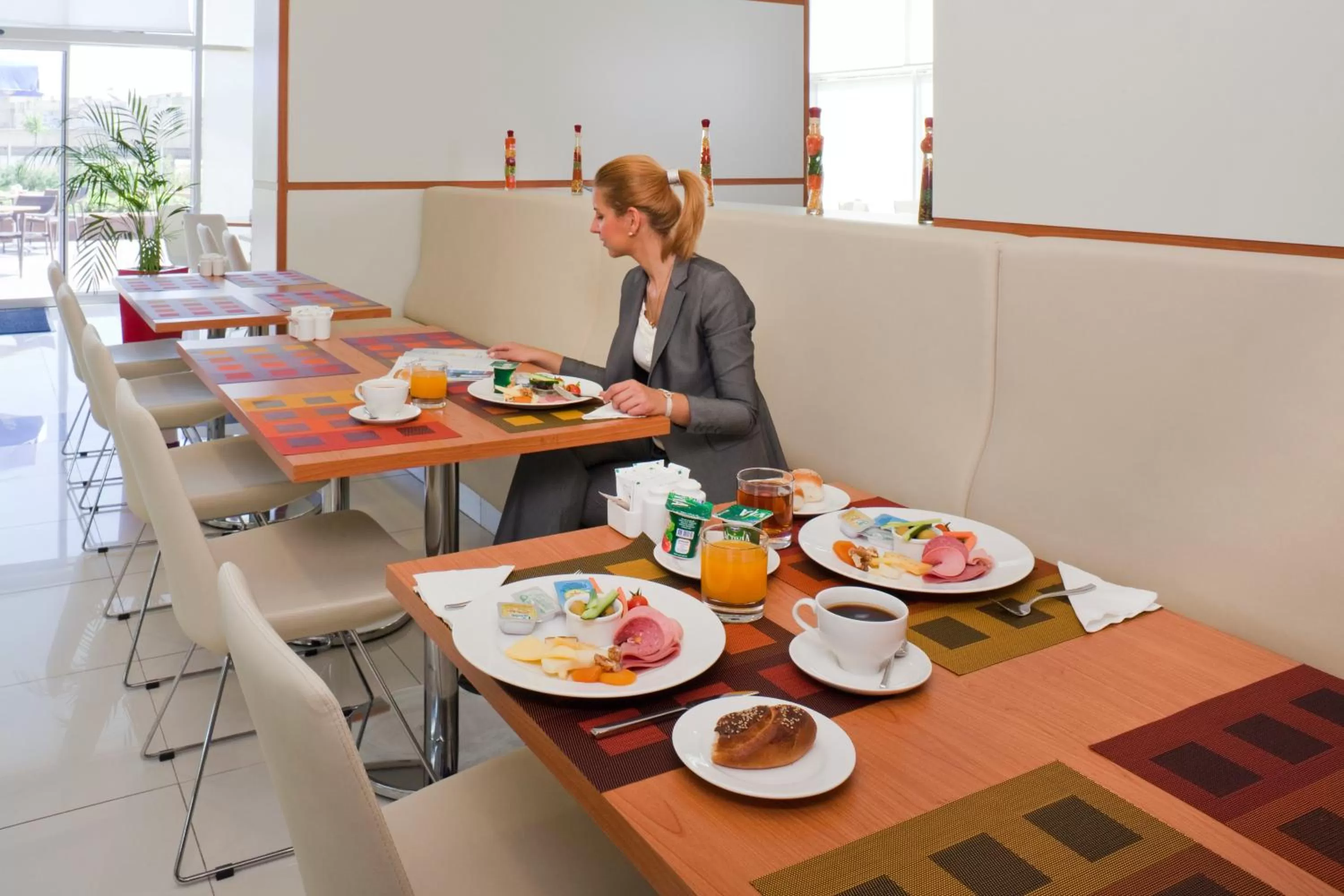 Restaurant/places to eat in Ibis Gaziantep