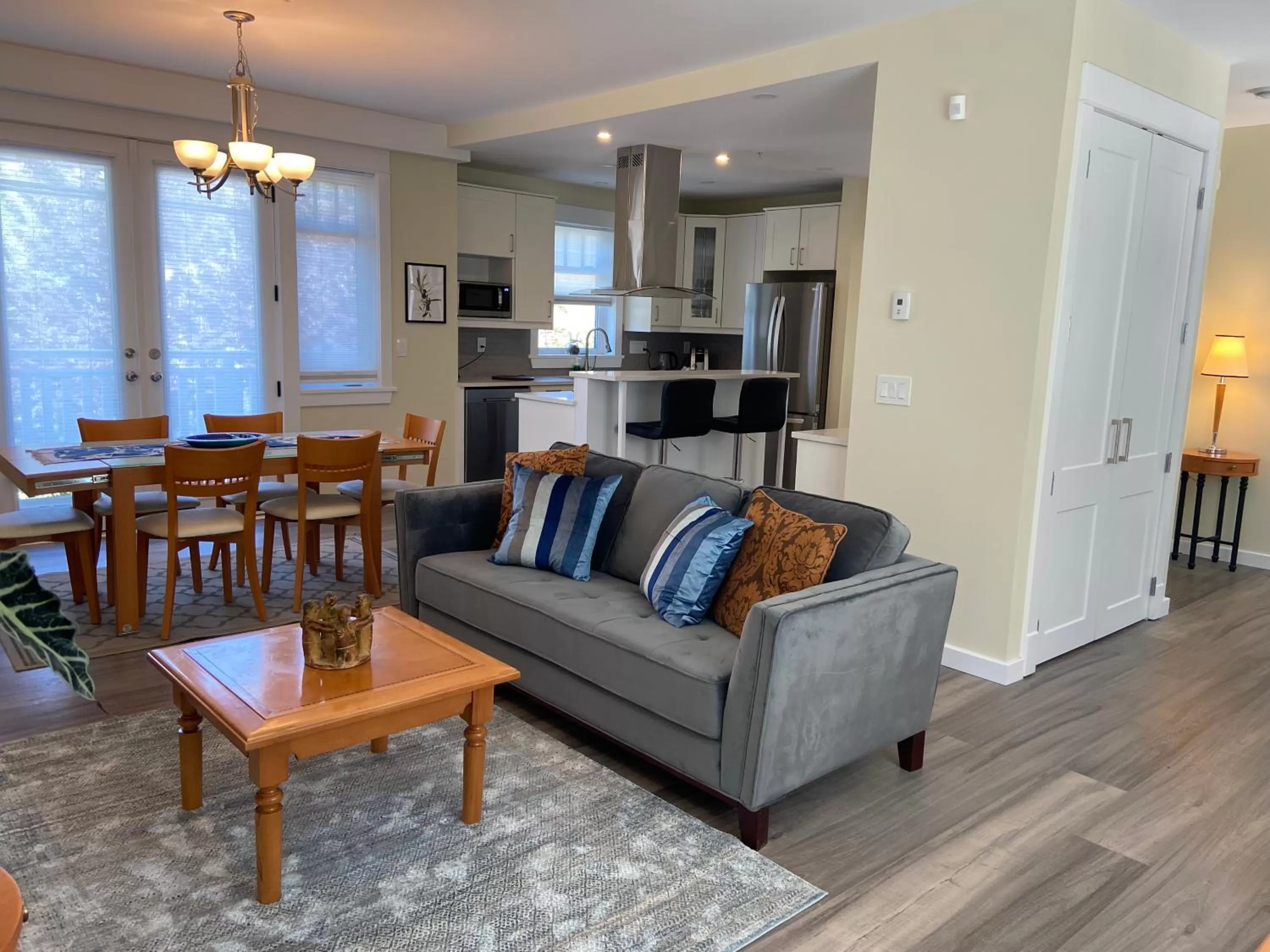 Communal lounge/ TV room in Windsor Guest House