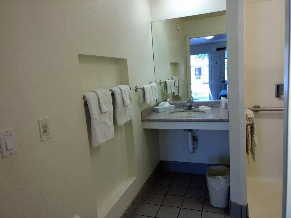 Bathroom in Travelers Motel