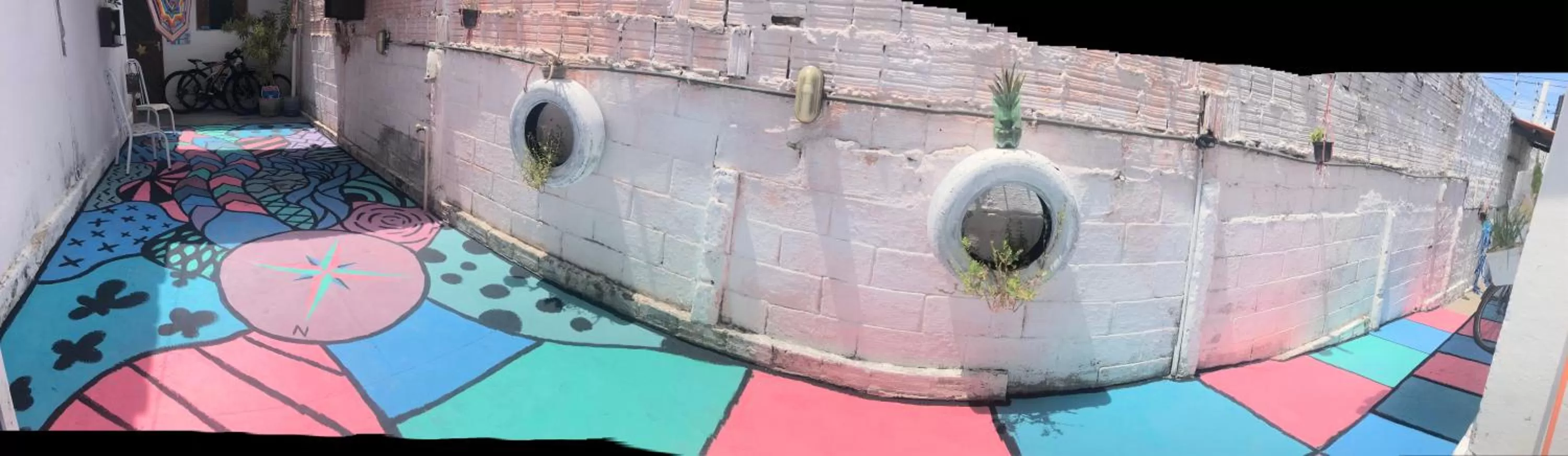 Property building in Hostel Das Canárias