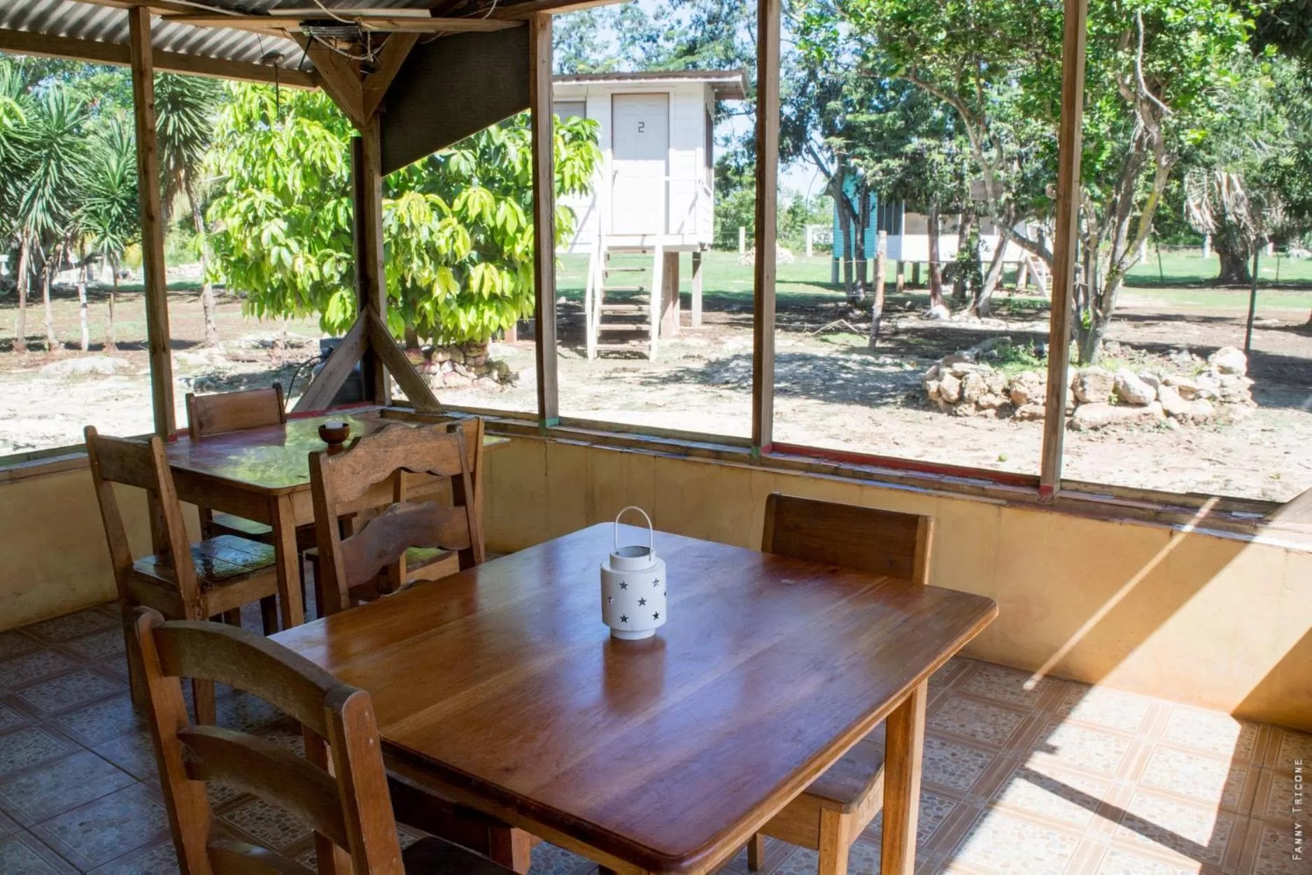 Communal lounge/ TV room in Horse Cottage