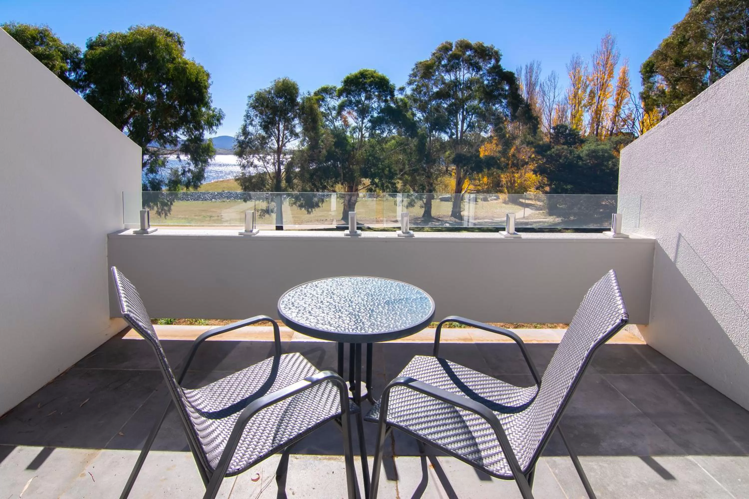Balcony/Terrace in Horizons Lake Jindabyne
