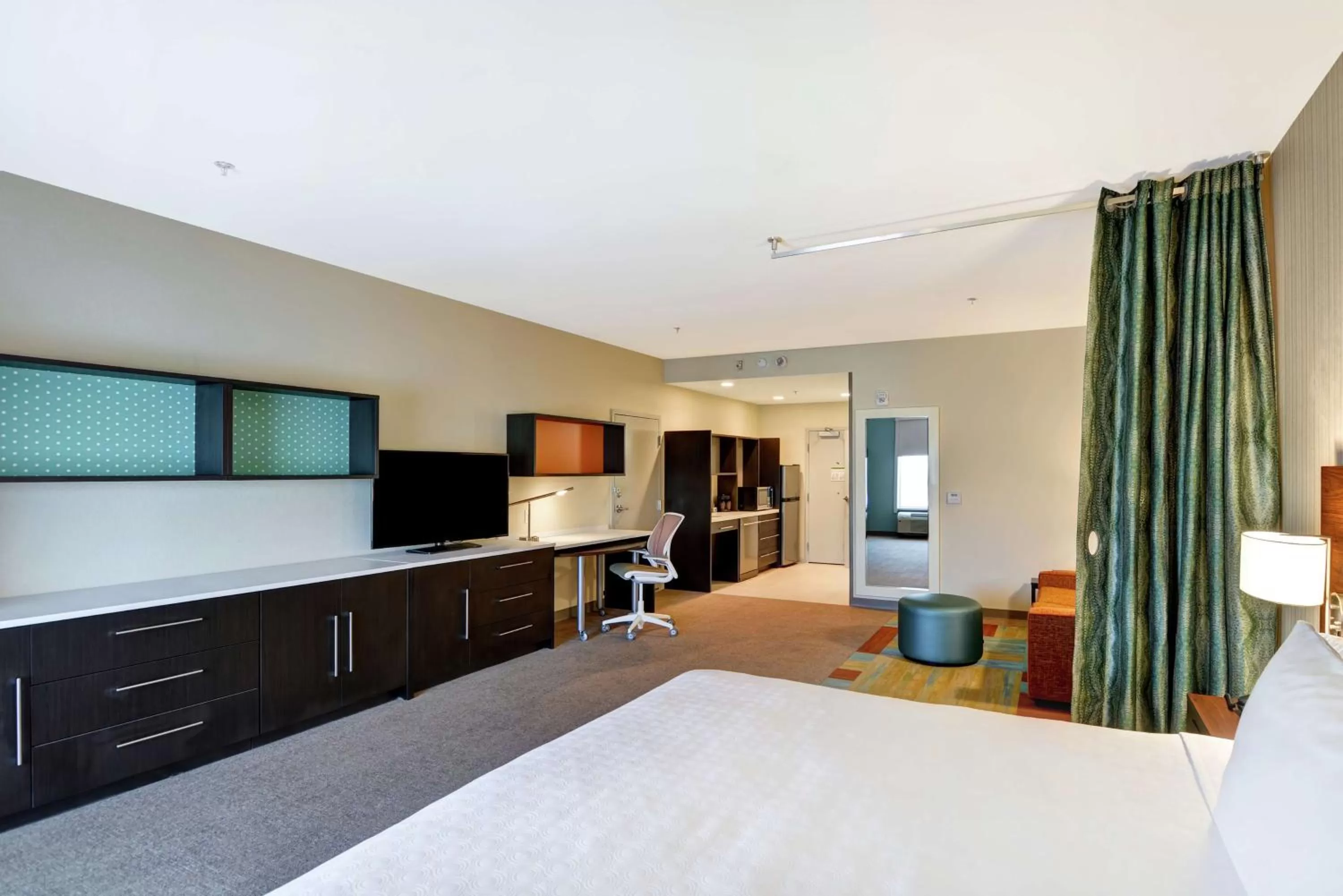 Bedroom, Bed in Home2 Suites By Hilton Las Vegas Strip South