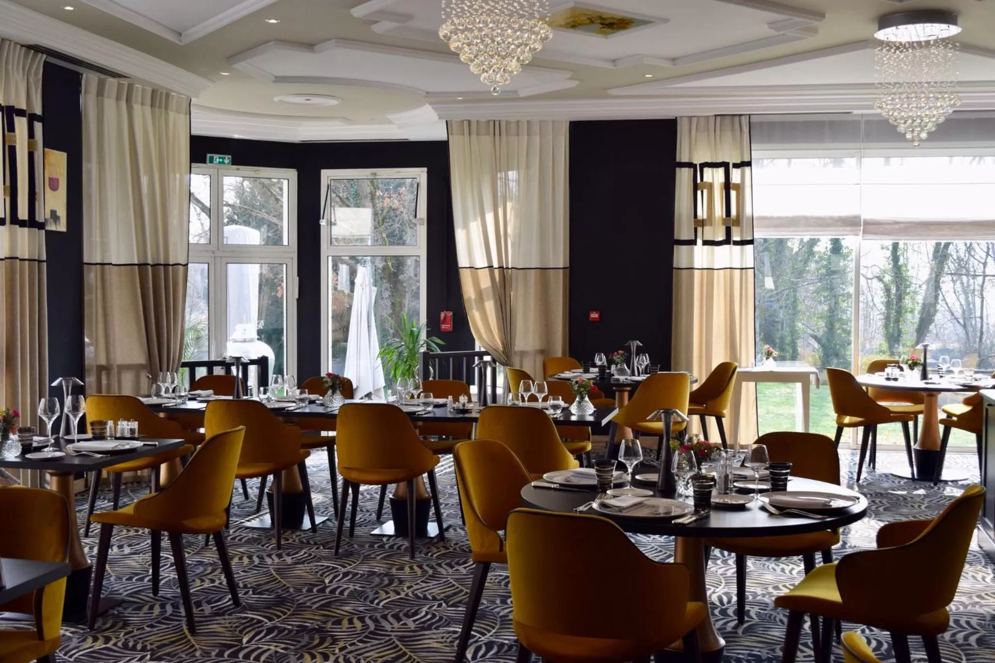 Restaurant/places to eat in Chateau du Clos de la Ribaudiere - Teritoria