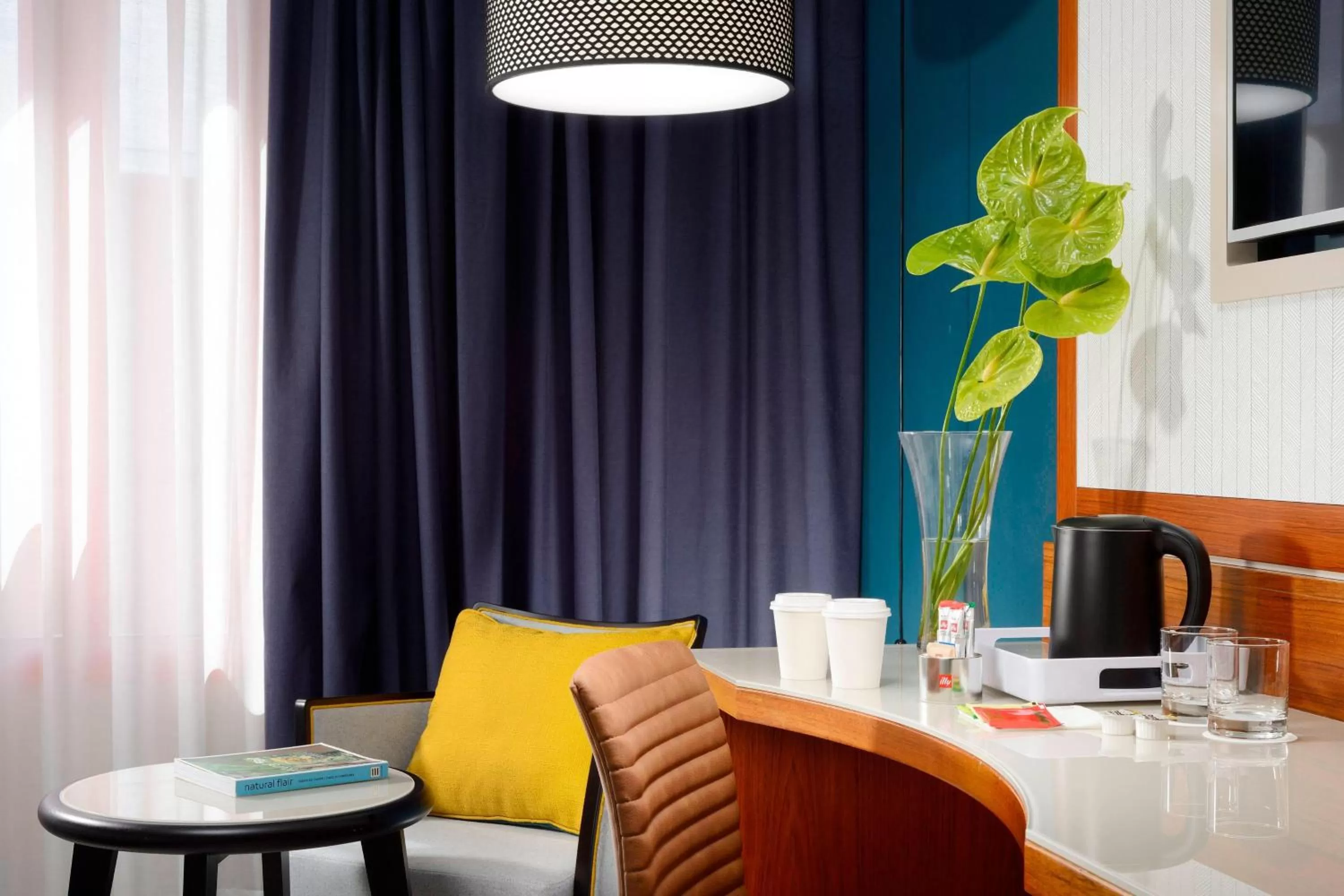 Photo of the whole room in Four Points by Sheraton Siena