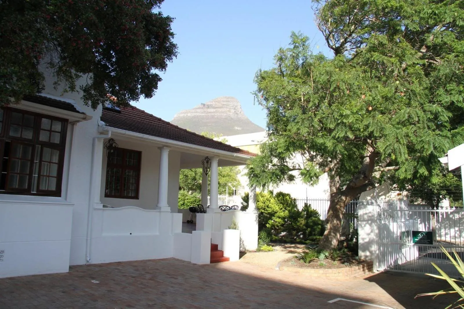 Property building in 5 Camp Street Guesthouse & Self-catering