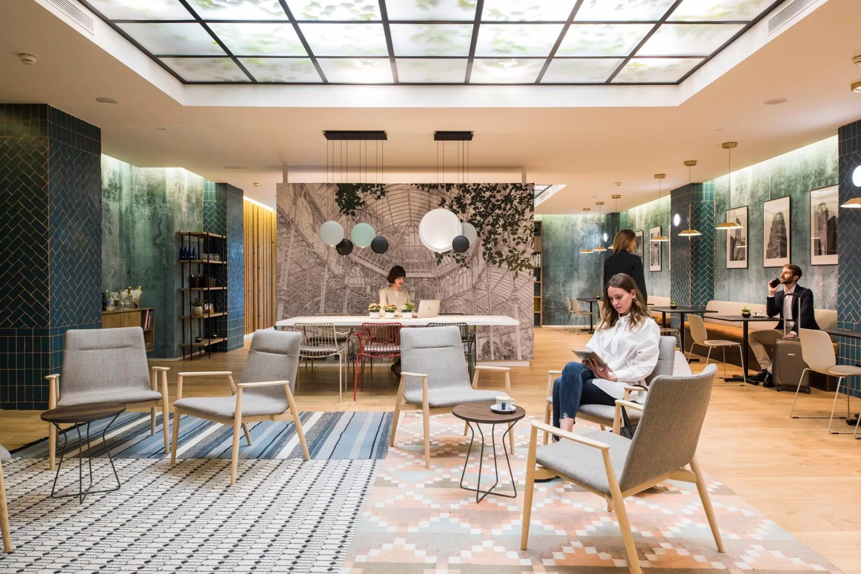 Restaurant/places to eat in Sleep&Fly